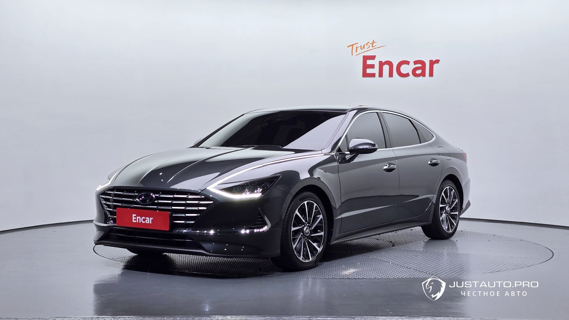 Автомобиль Hyundai Sonata