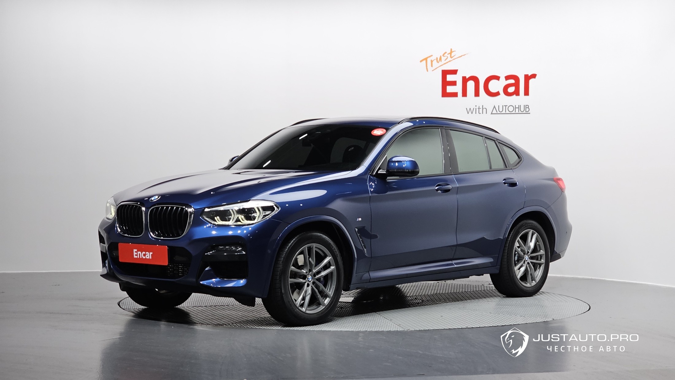 Автомобиль BMW X4