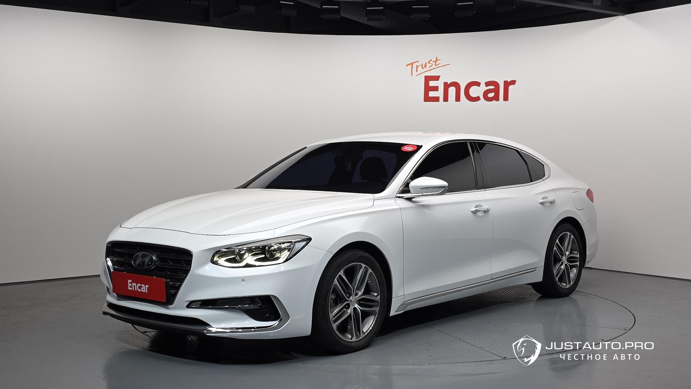 Автомобиль Hyundai Grandeur