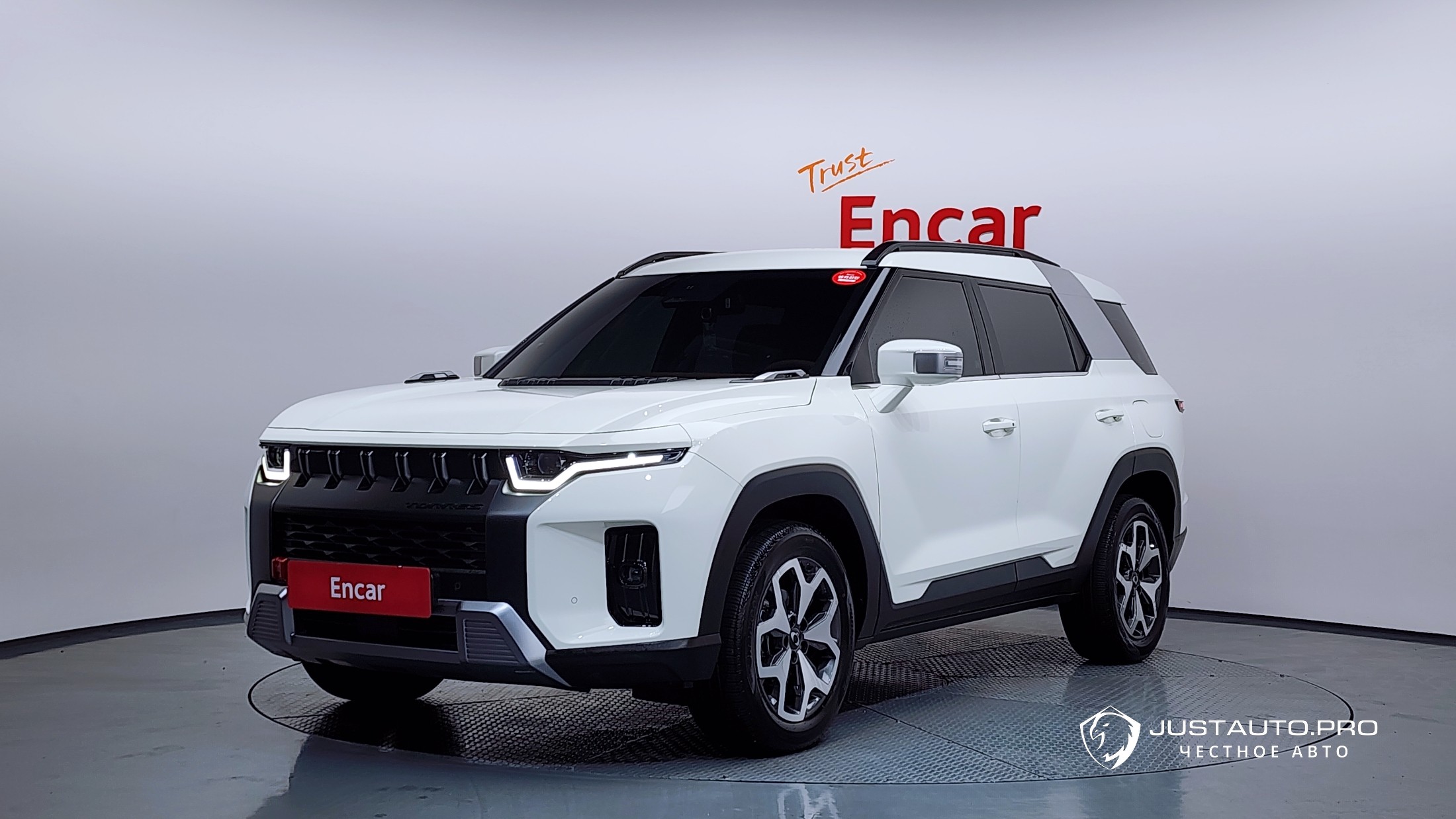 Автомобиль KG_Mobility_Ssangyong Torres