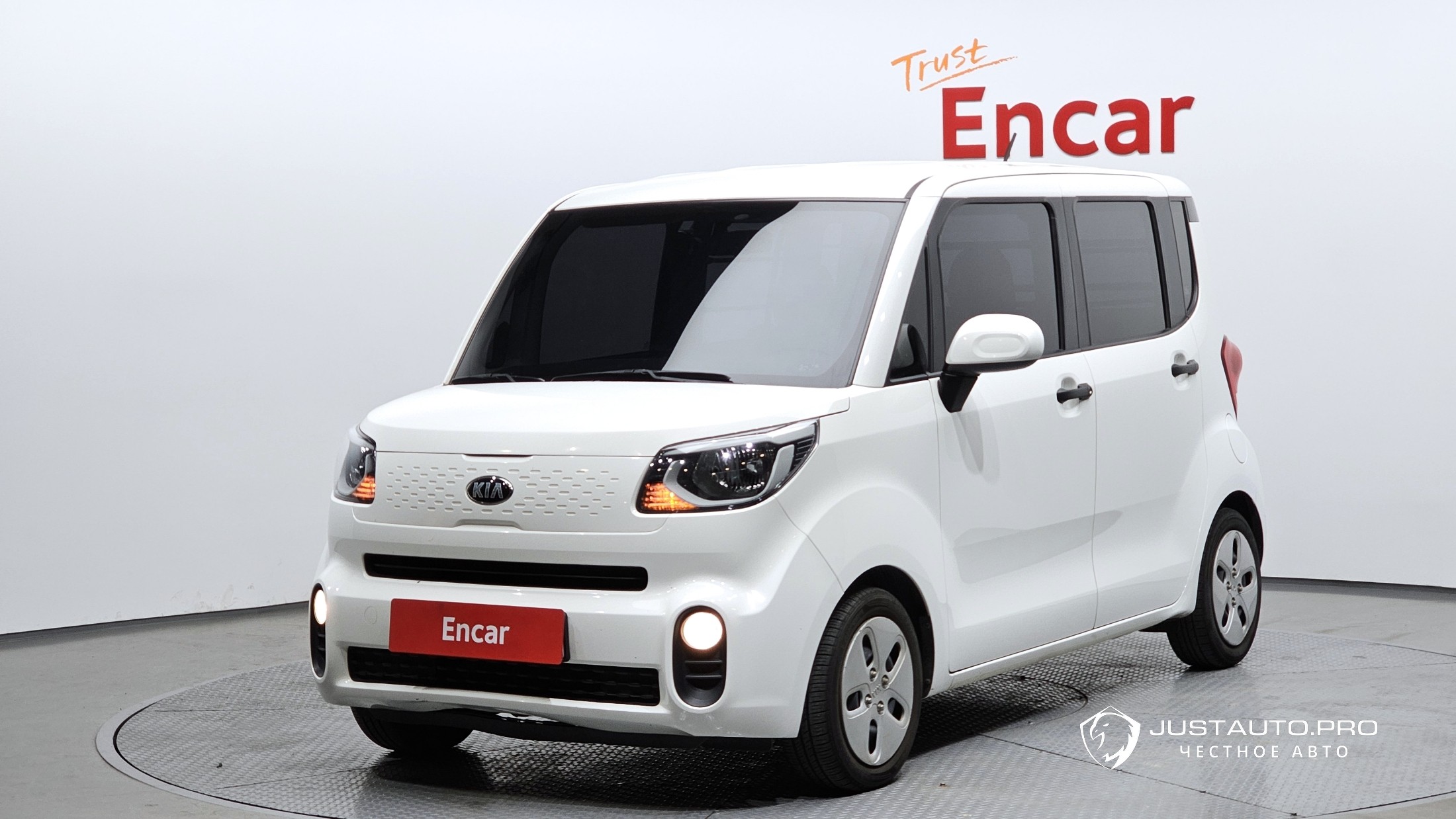 Автомобиль Kia RAY