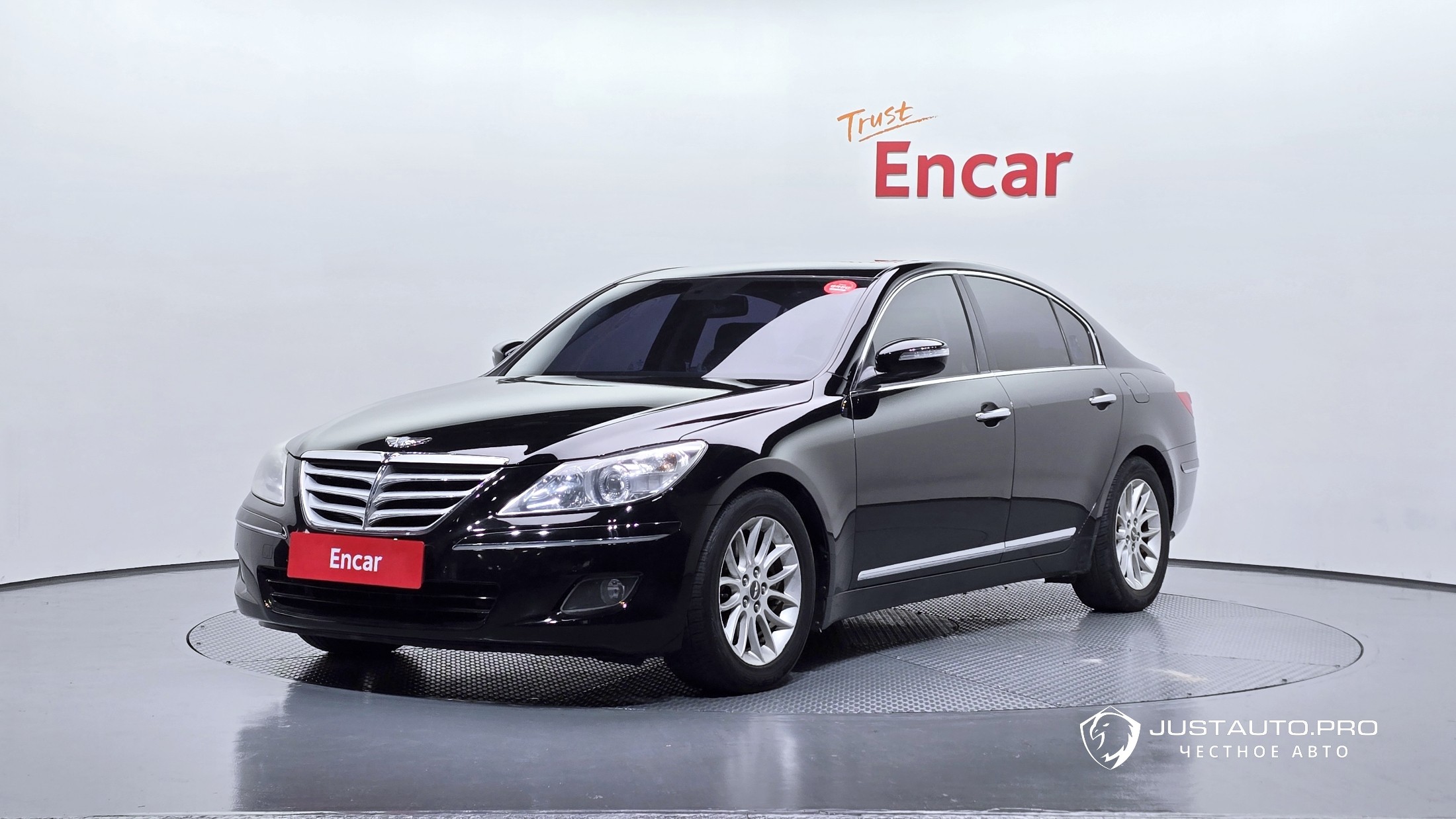 Автомобиль Hyundai Genesis