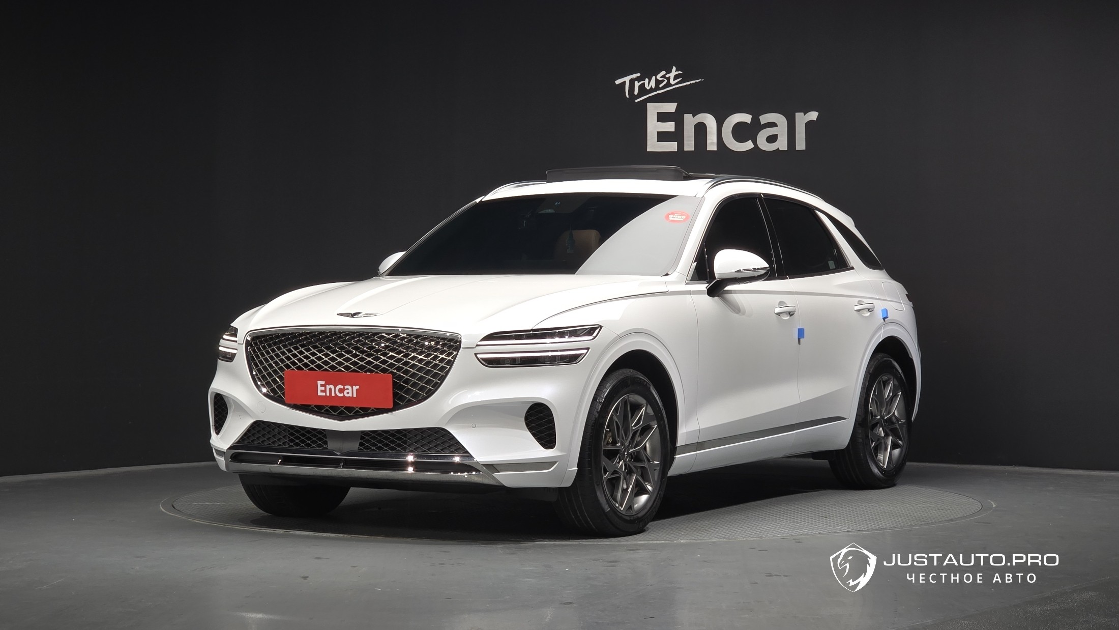 Автомобиль Genesis GV70