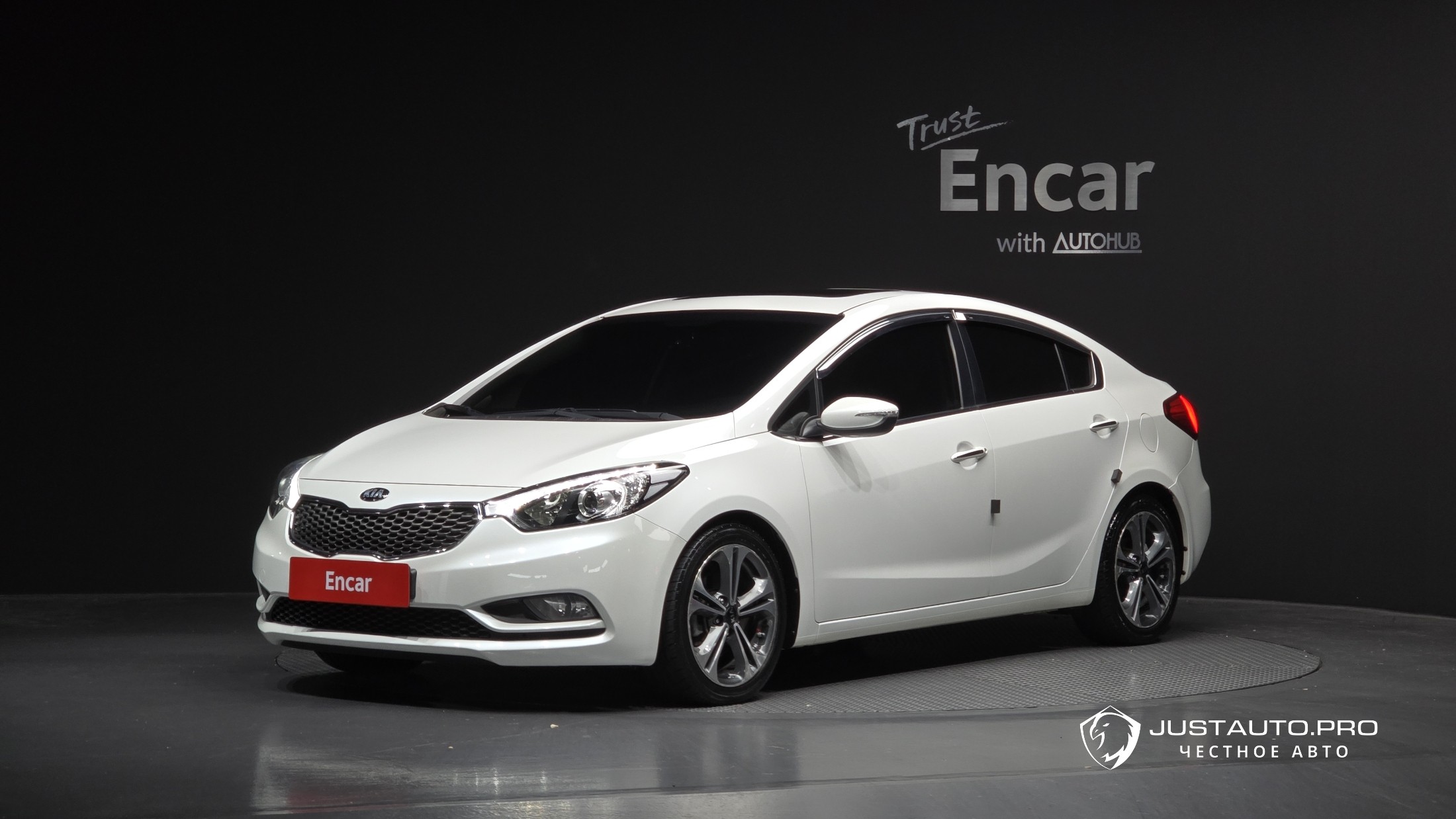 Автомобиль Kia K3