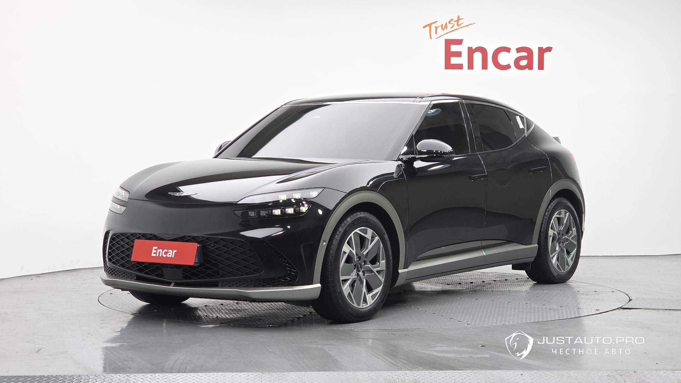 Автомобиль Genesis GV60