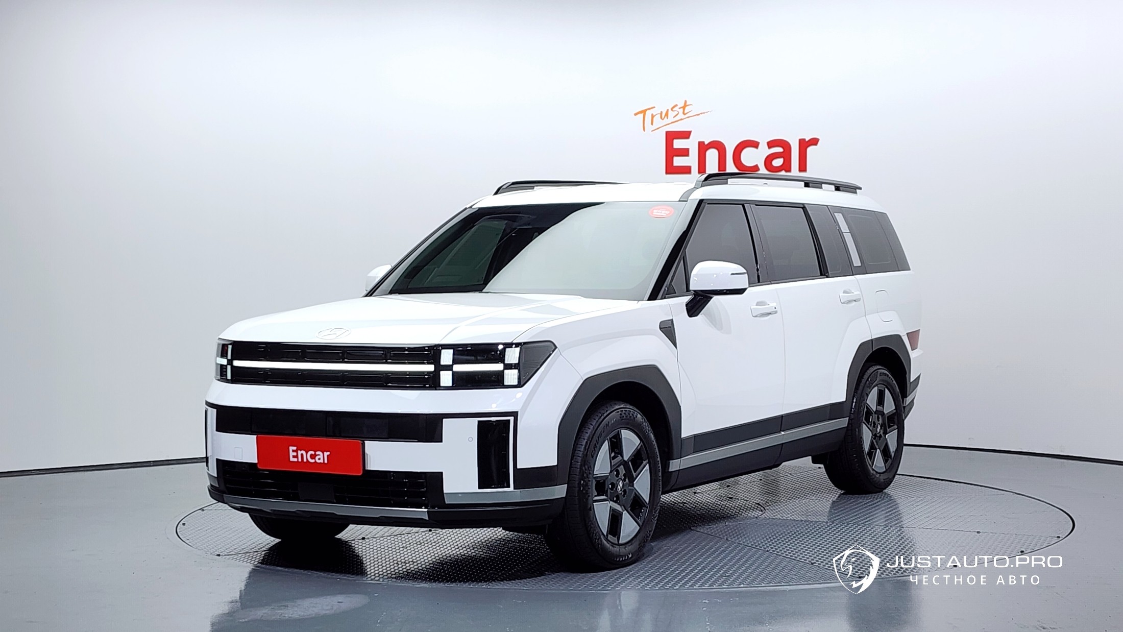 Автомобиль Hyundai Santafe