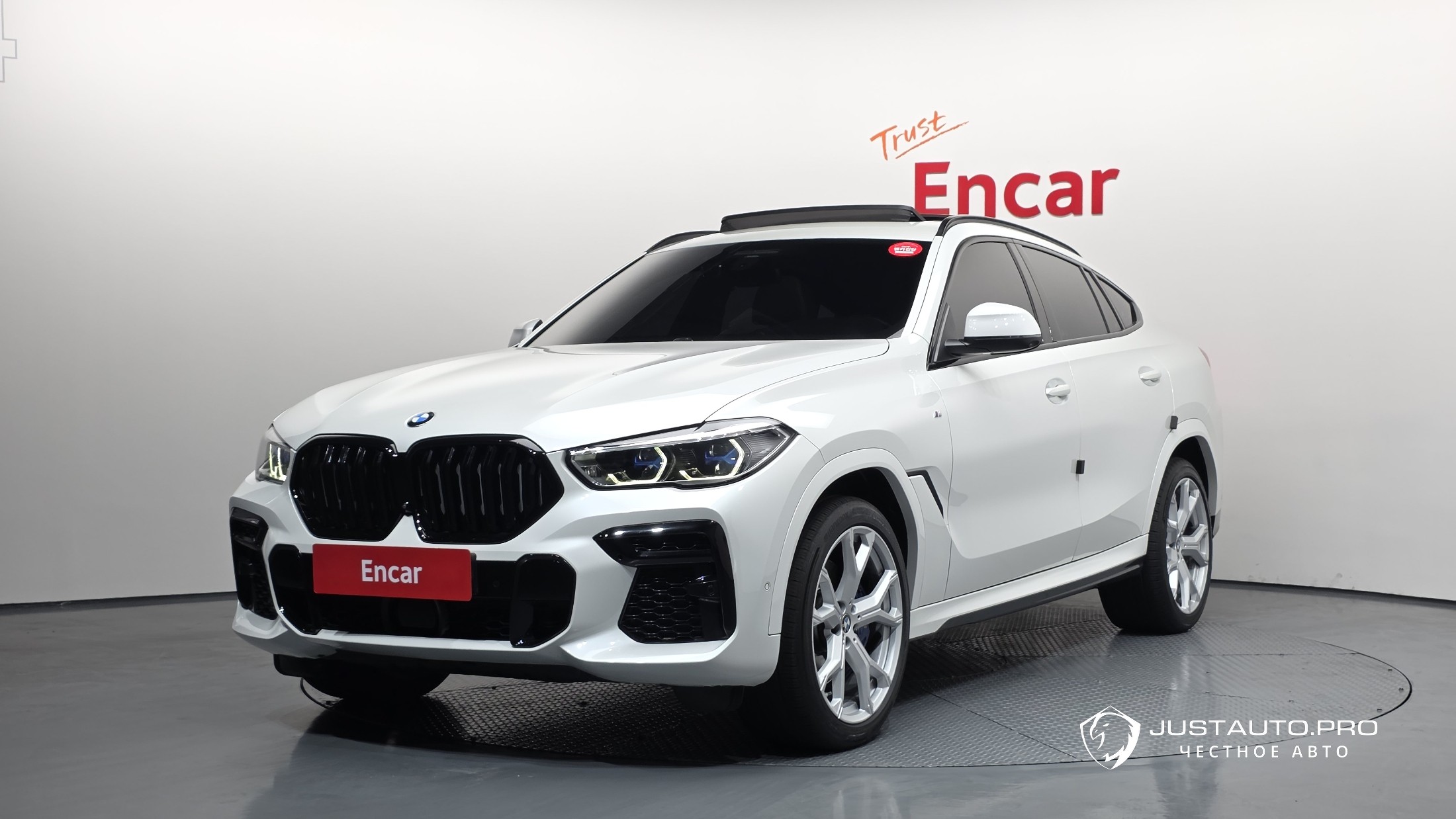 Автомобиль BMW X6