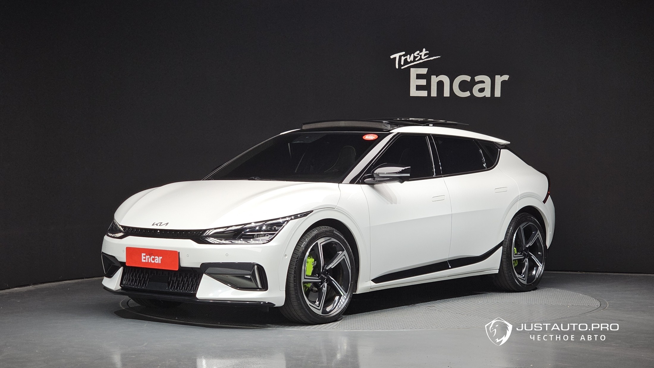 Автомобиль Kia EV6