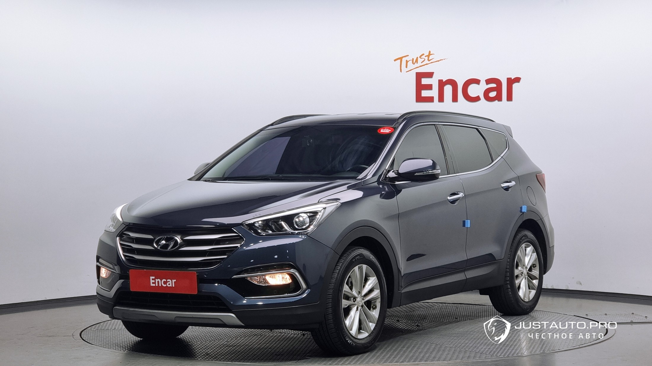 Автомобиль Hyundai Santafe