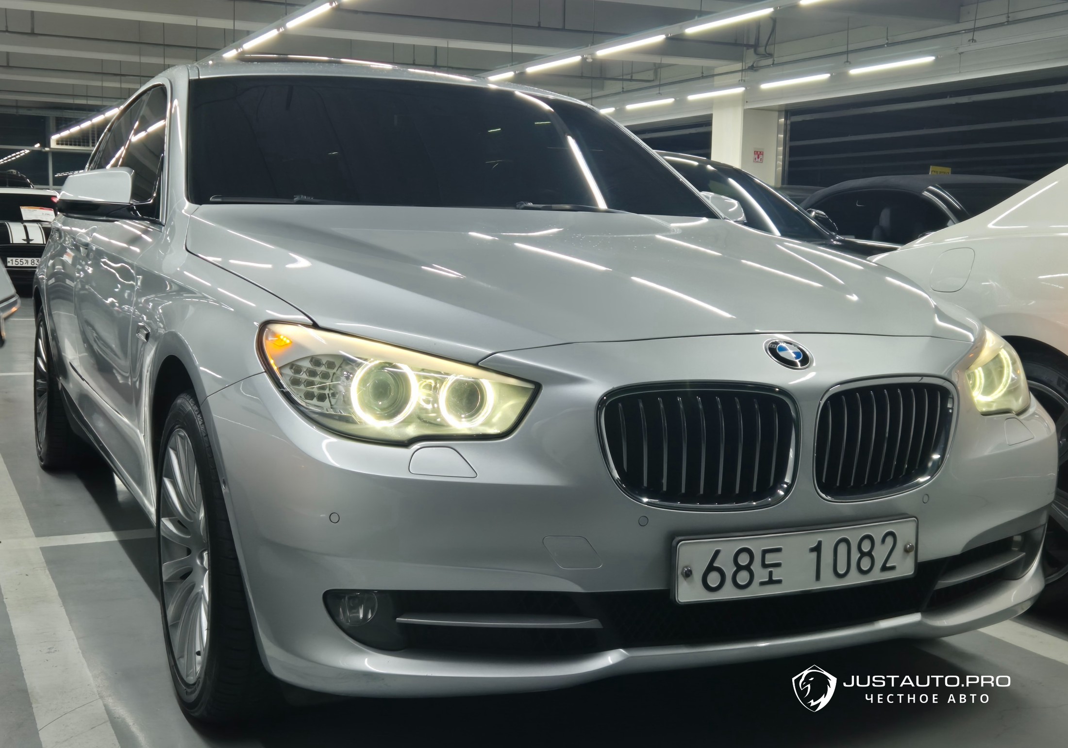Автомобиль BMW Gran Turismo