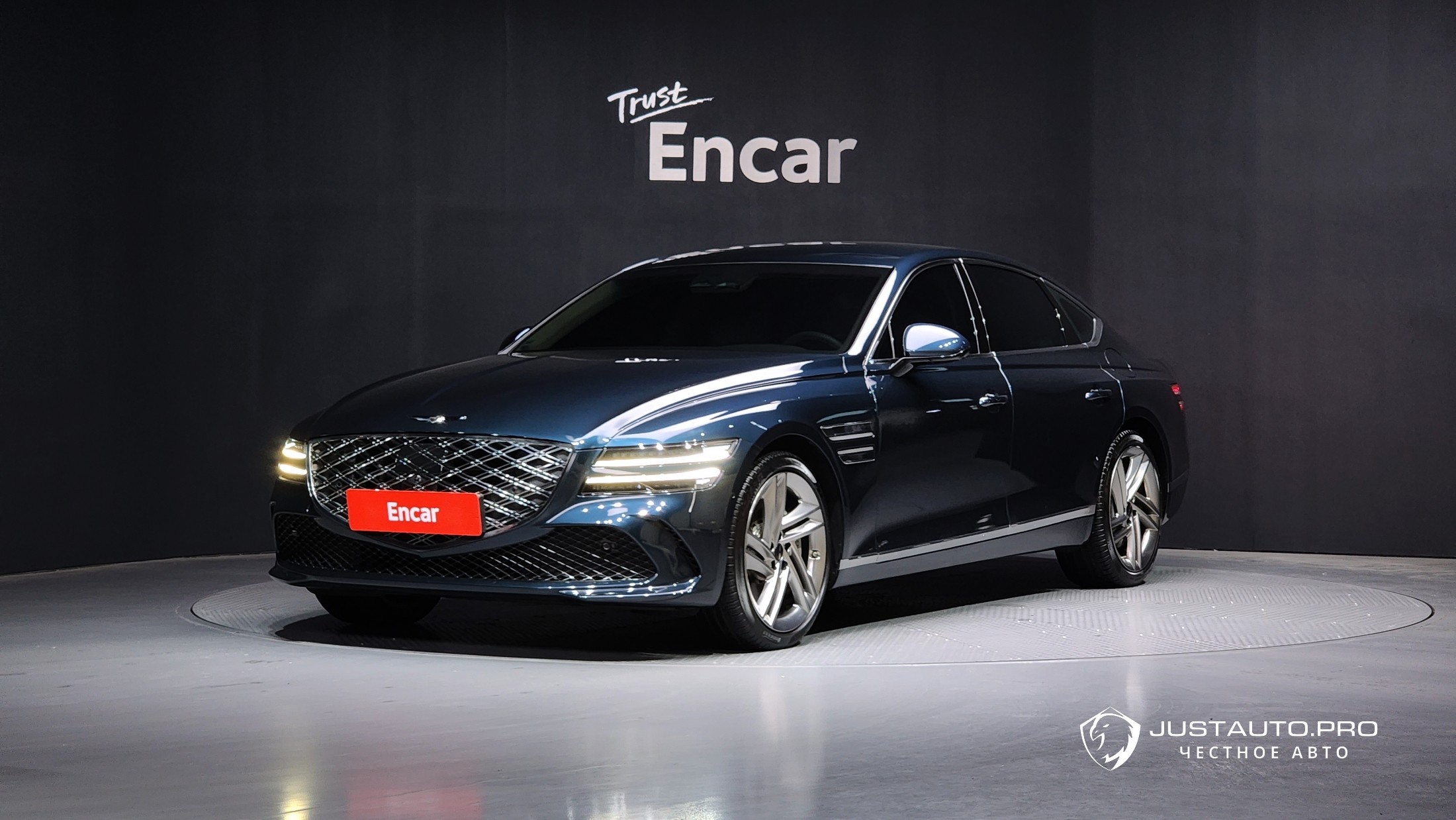 Автомобиль Genesis G80