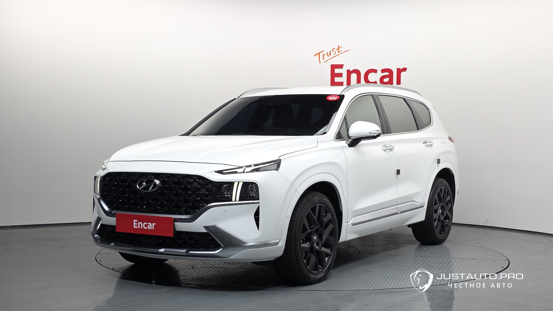 Автомобиль Hyundai Santafe