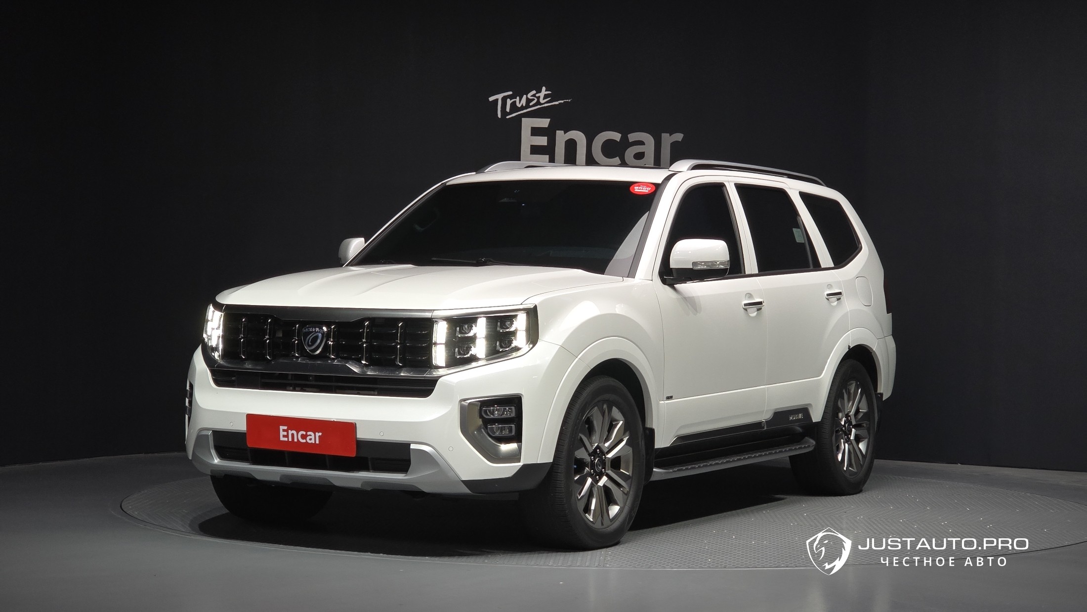 Автомобиль Kia Mohave