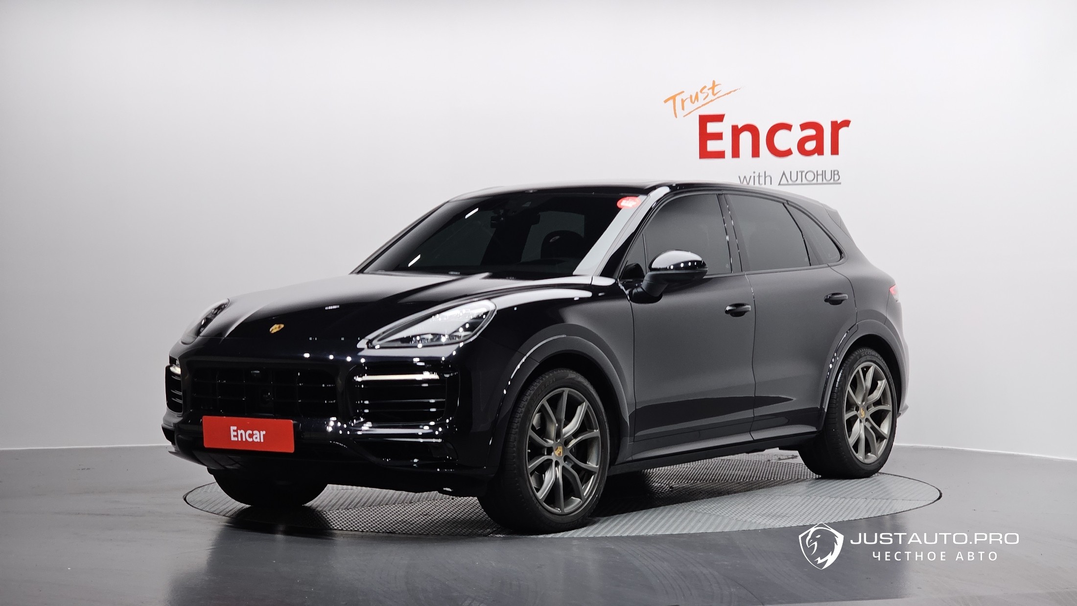 Автомобиль Porsche Cayenne