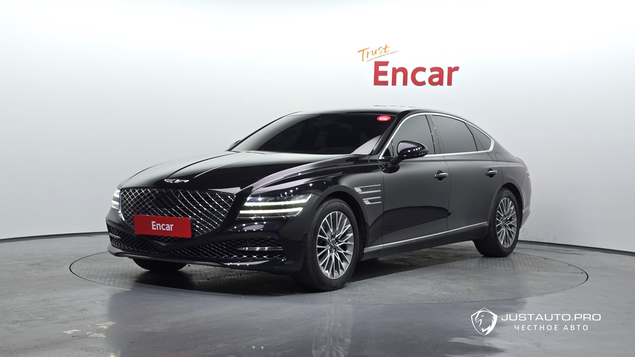 Автомобиль Genesis G80