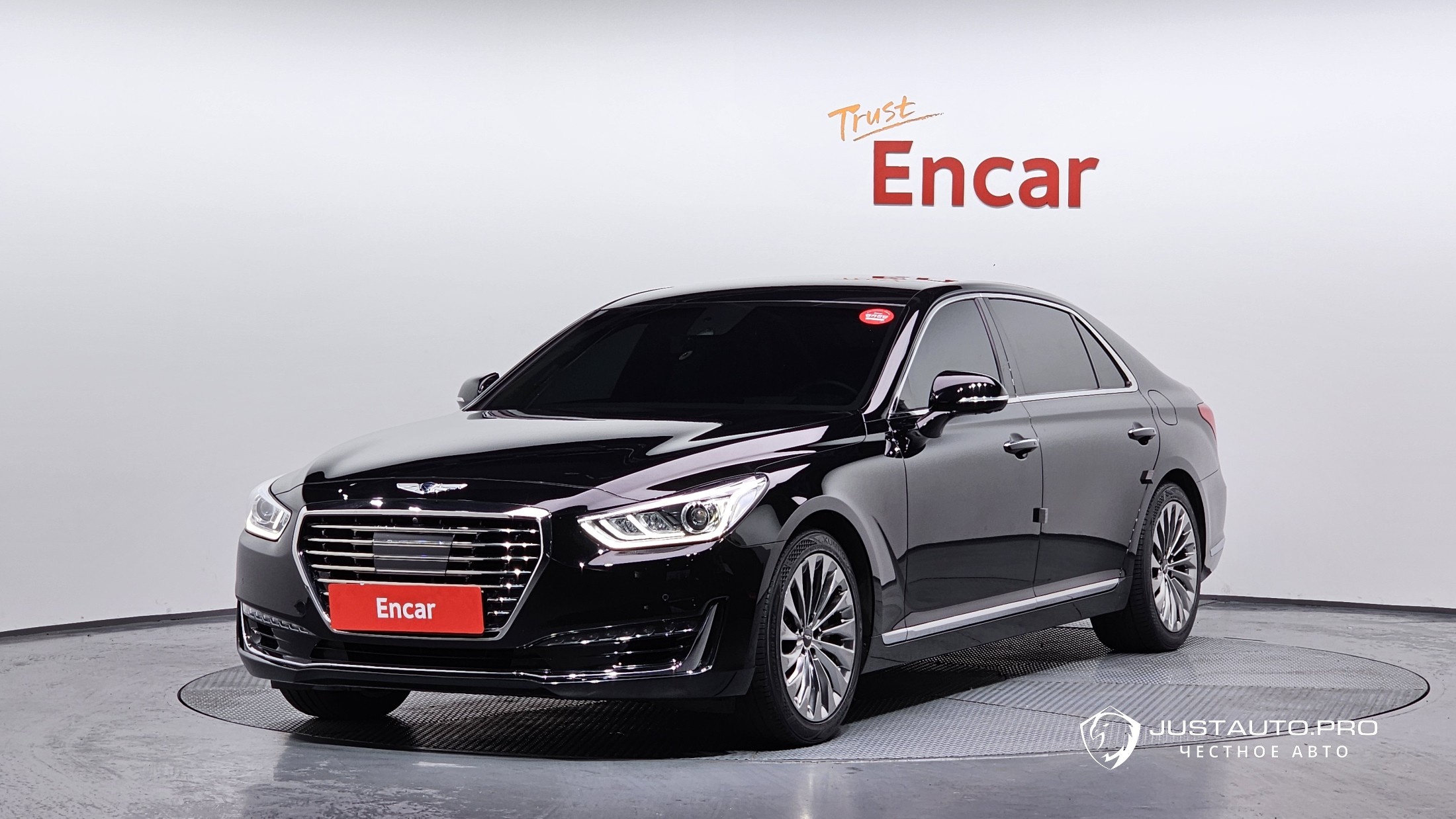 Автомобиль Genesis EQ900