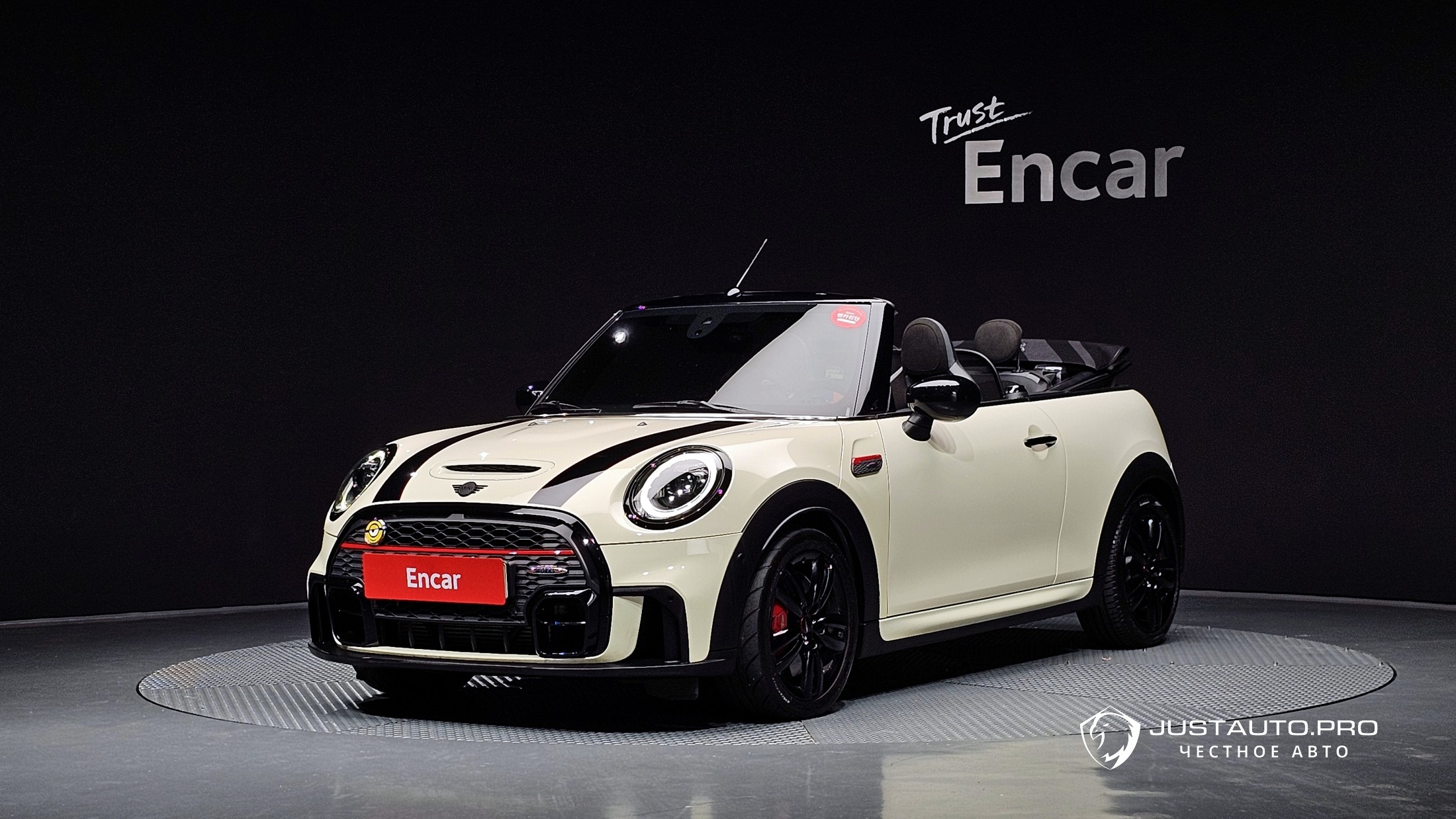 Автомобиль Mini Cooper Convertible