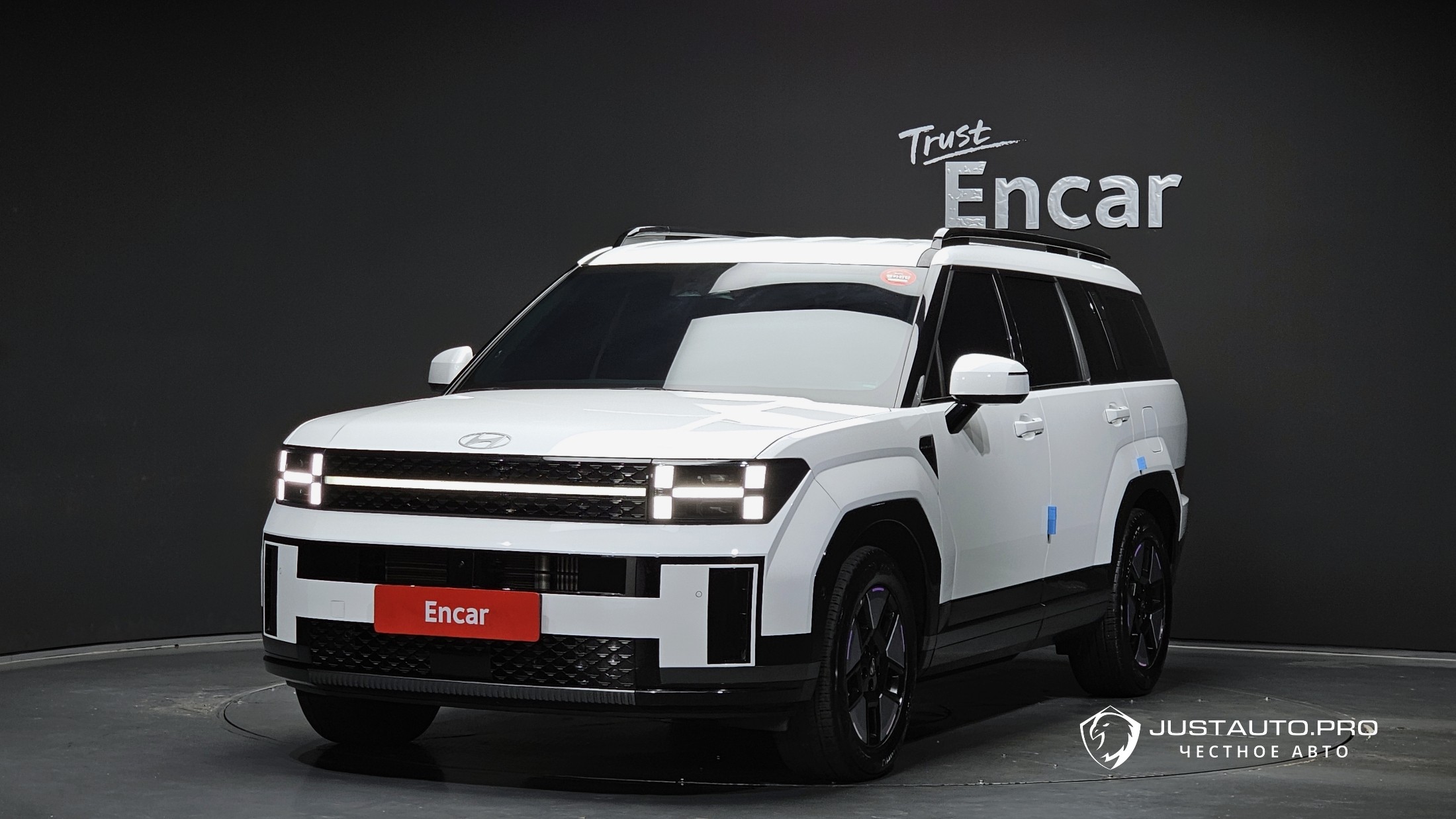 Автомобиль Hyundai Santafe