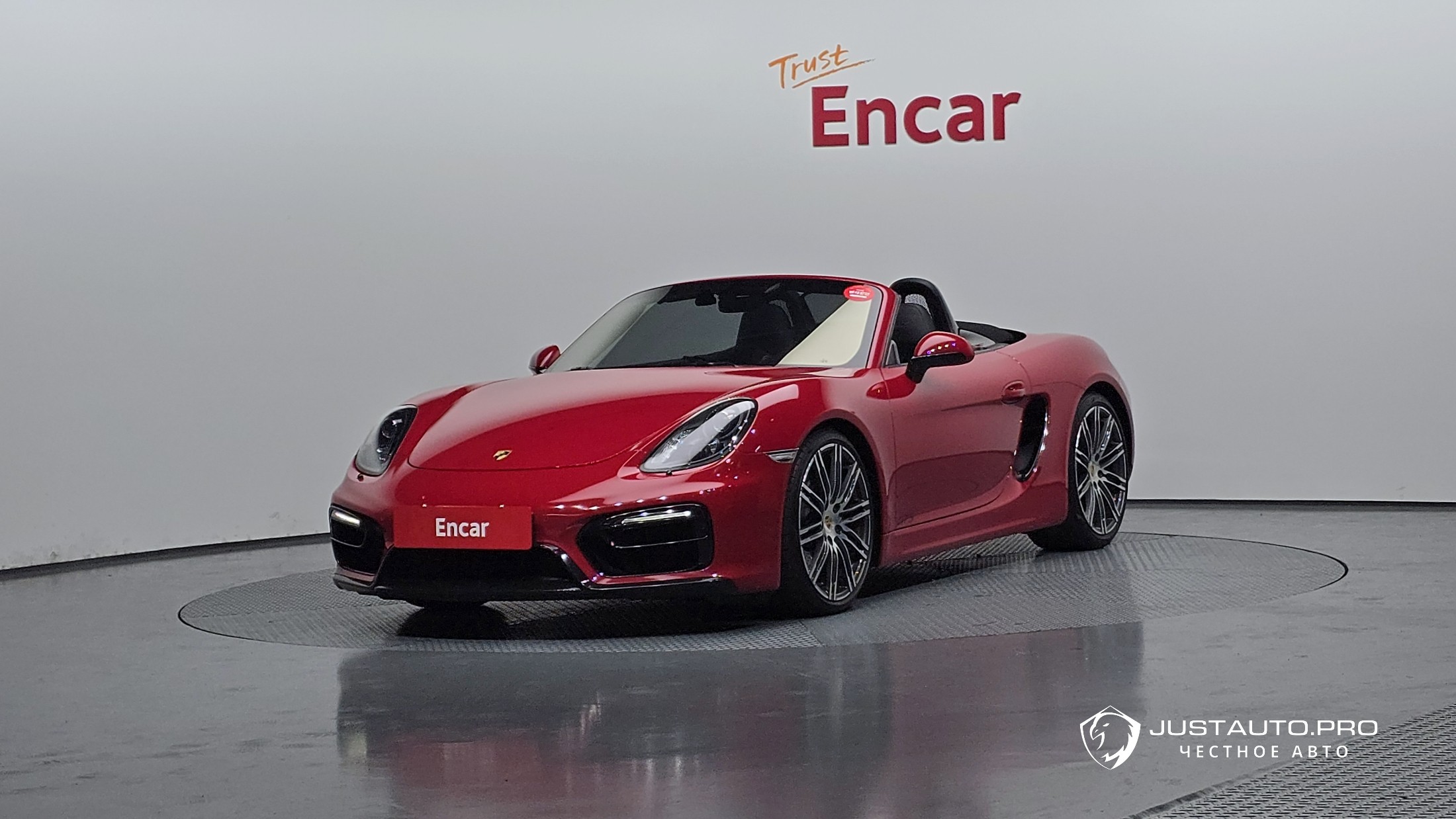 Автомобиль Porsche Boxster