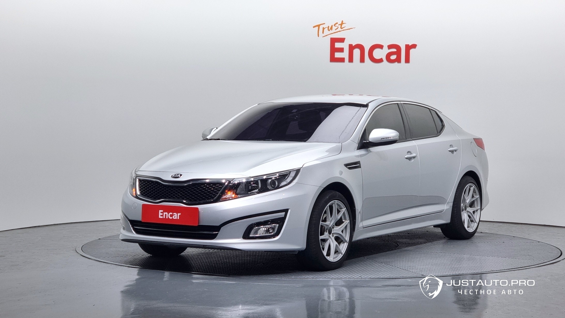 Автомобиль Kia K5