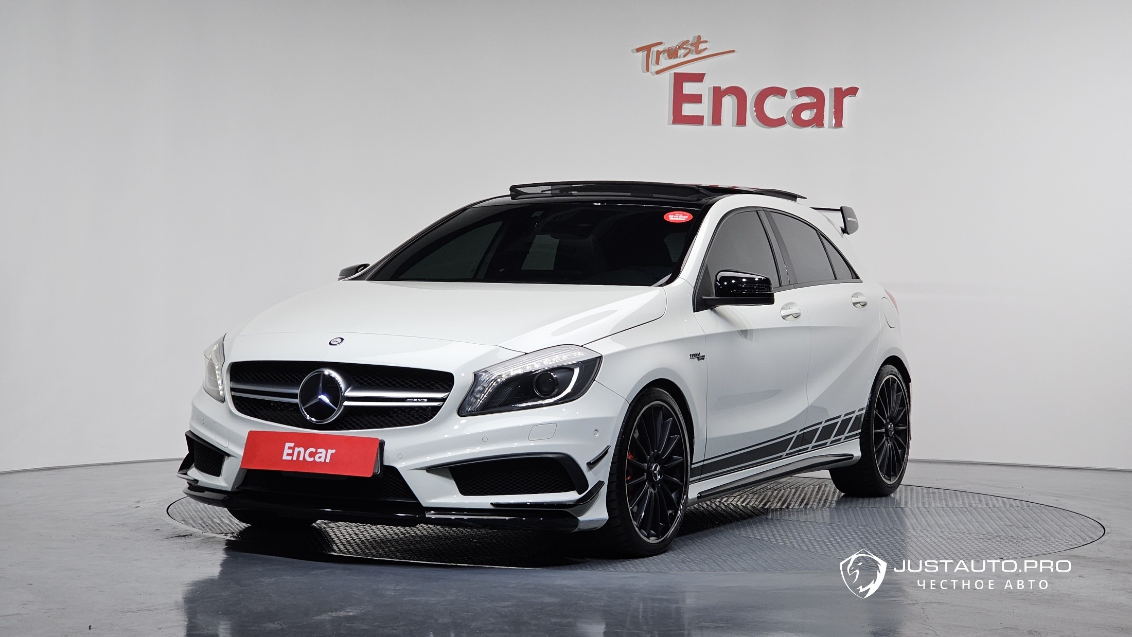 Автомобиль Mercedes-Benz A-Class