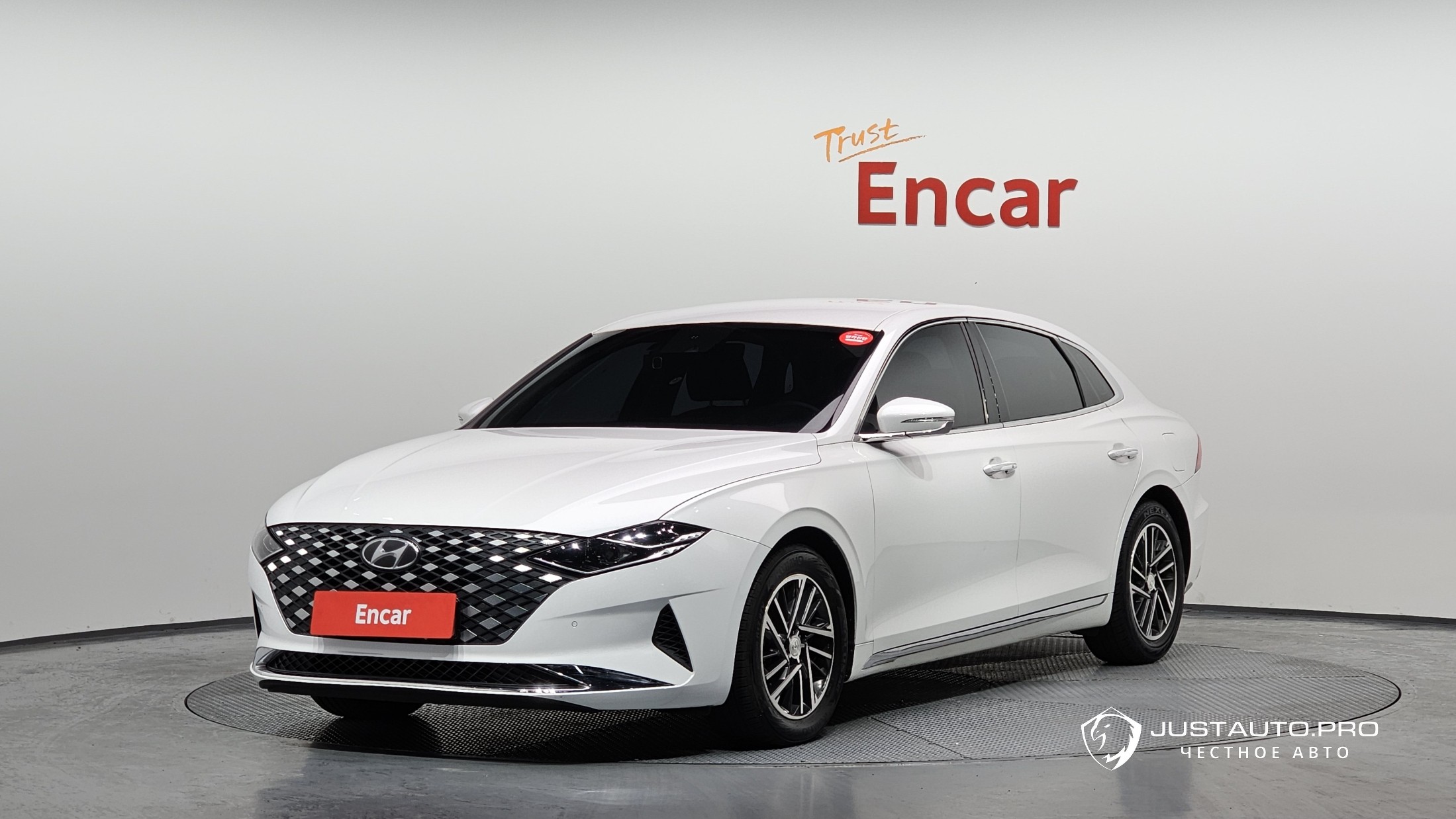 Автомобиль Hyundai Grandeur