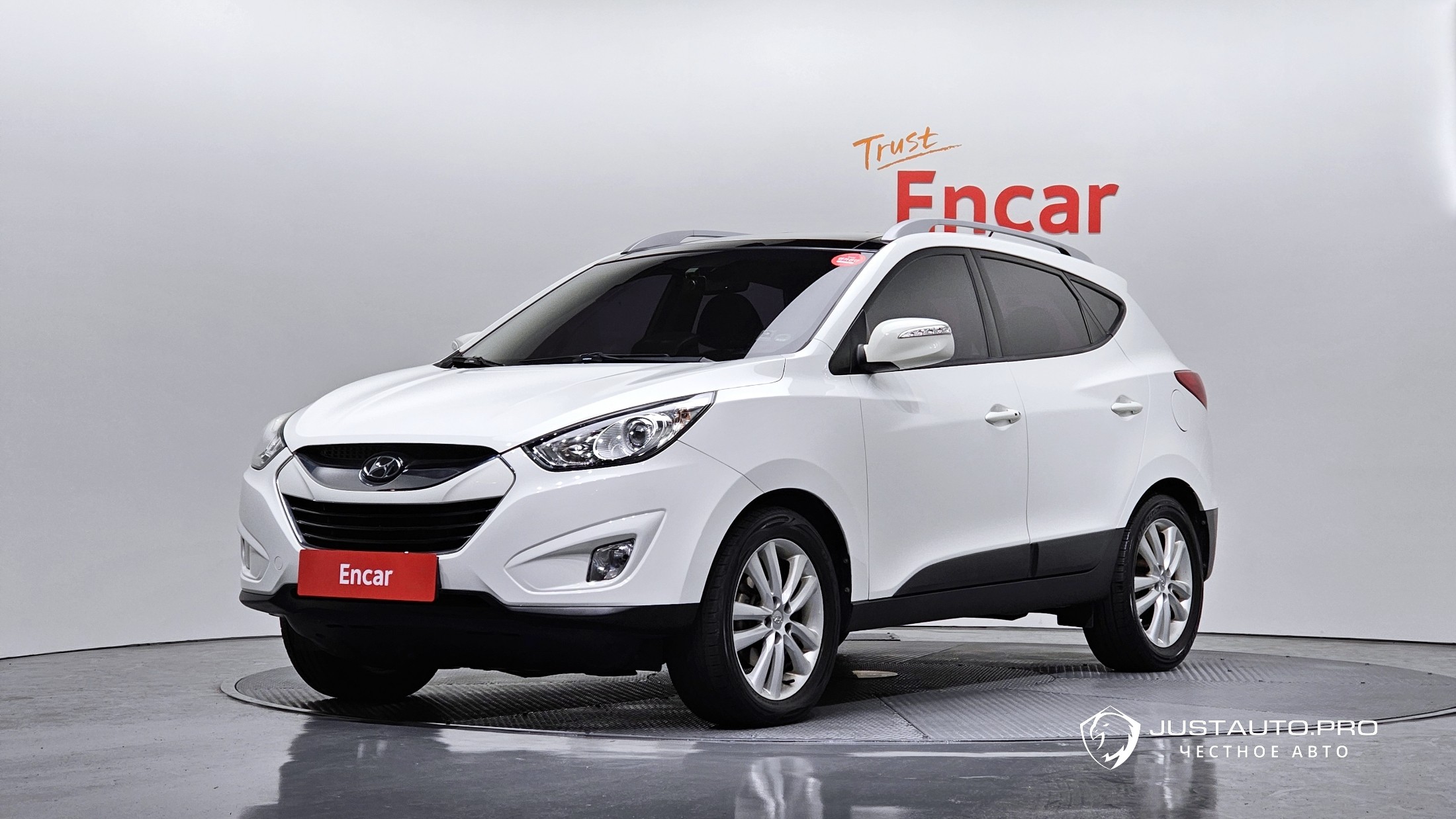 Автомобиль Hyundai Tucson