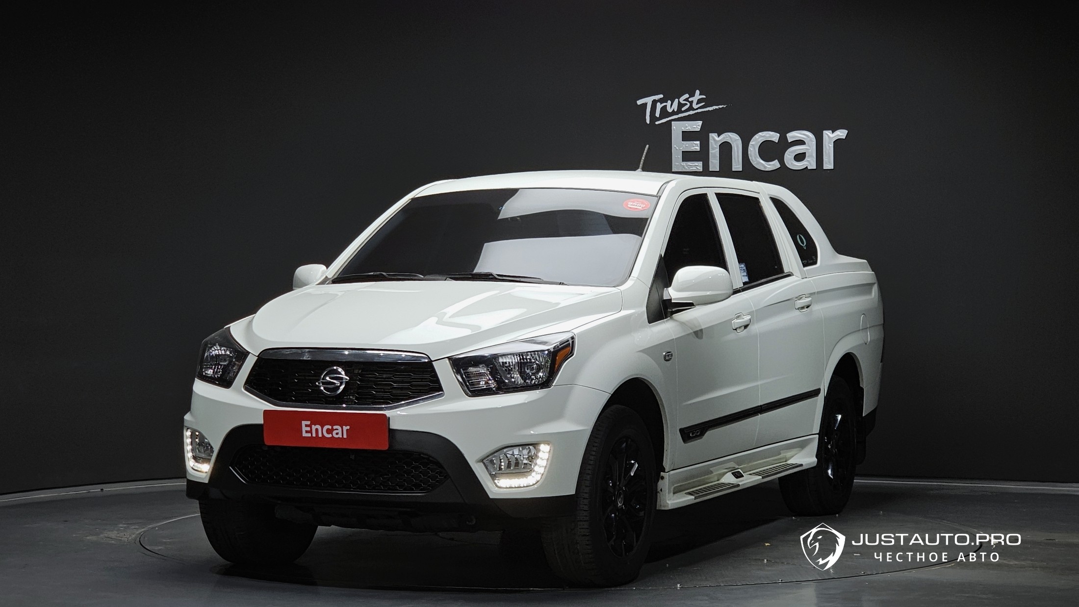 Автомобиль KG_Mobility_Ssangyong KORANDO