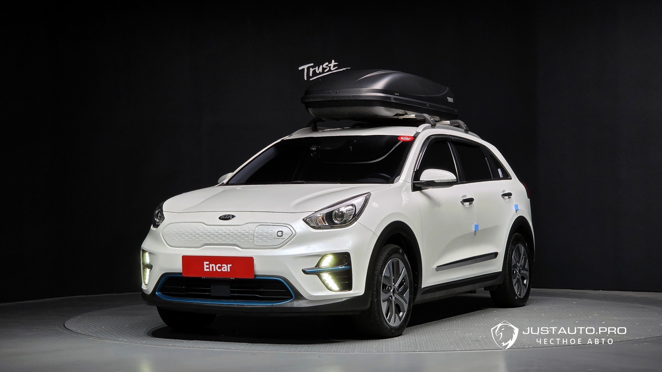 Автомобиль Kia Niro