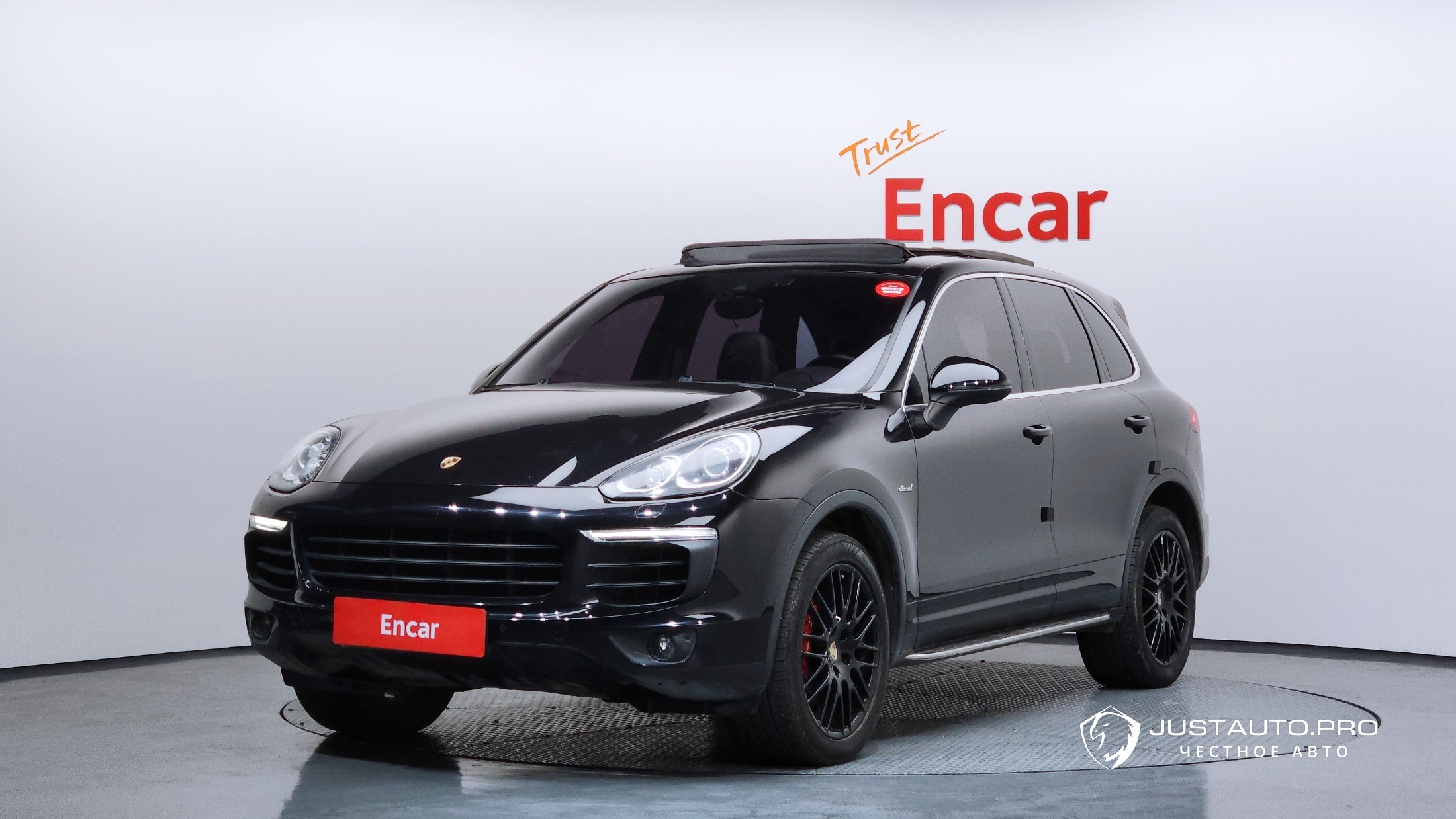 Автомобиль Porsche Cayenne