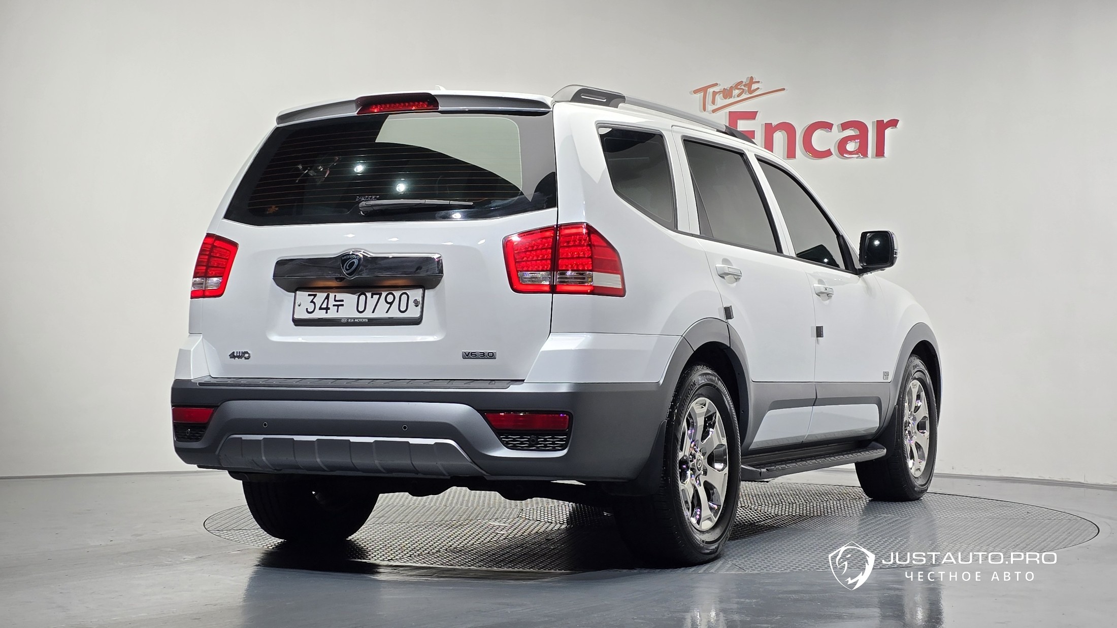 Автомобиль Kia Mohave