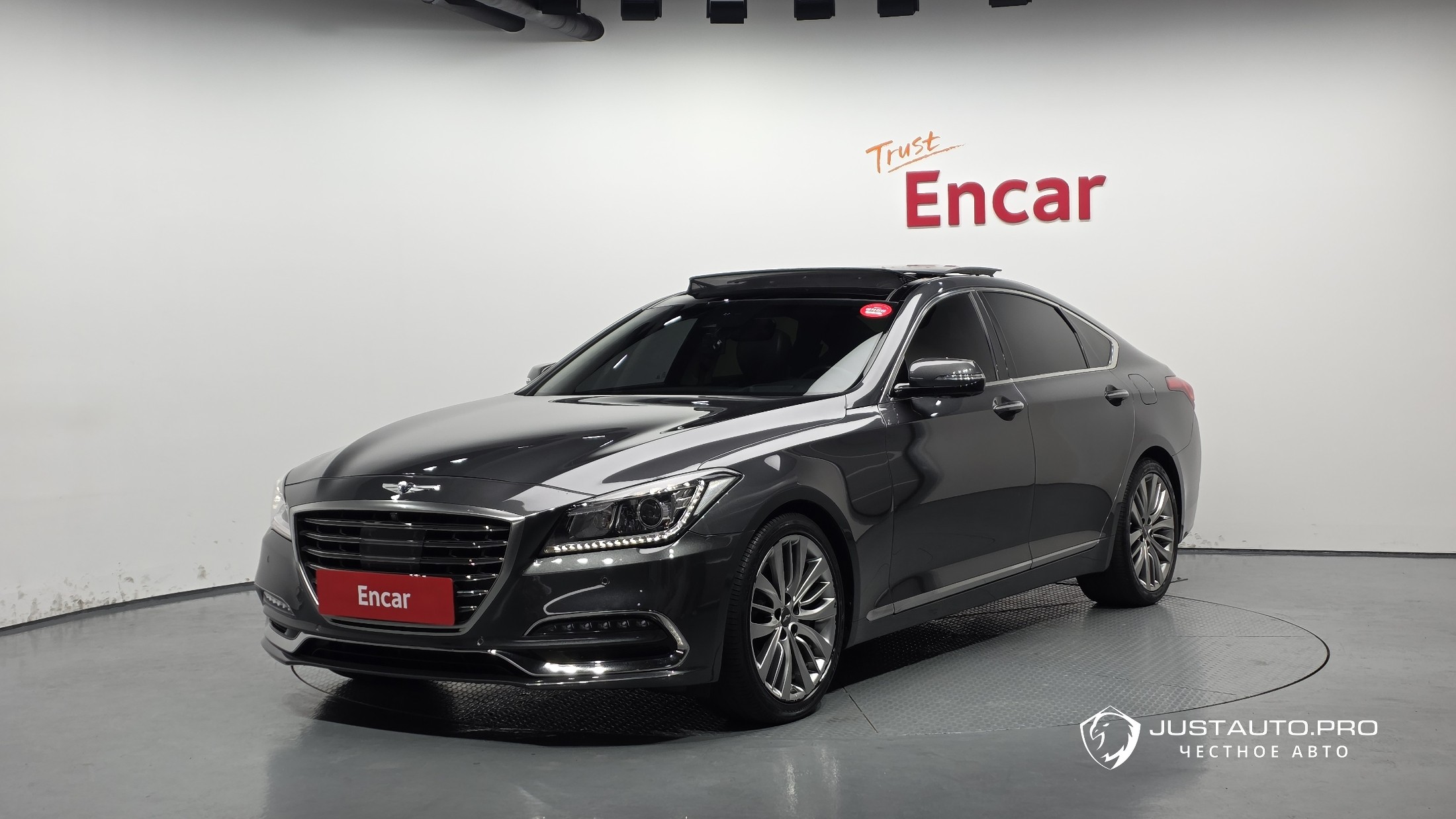 Автомобиль Genesis G80