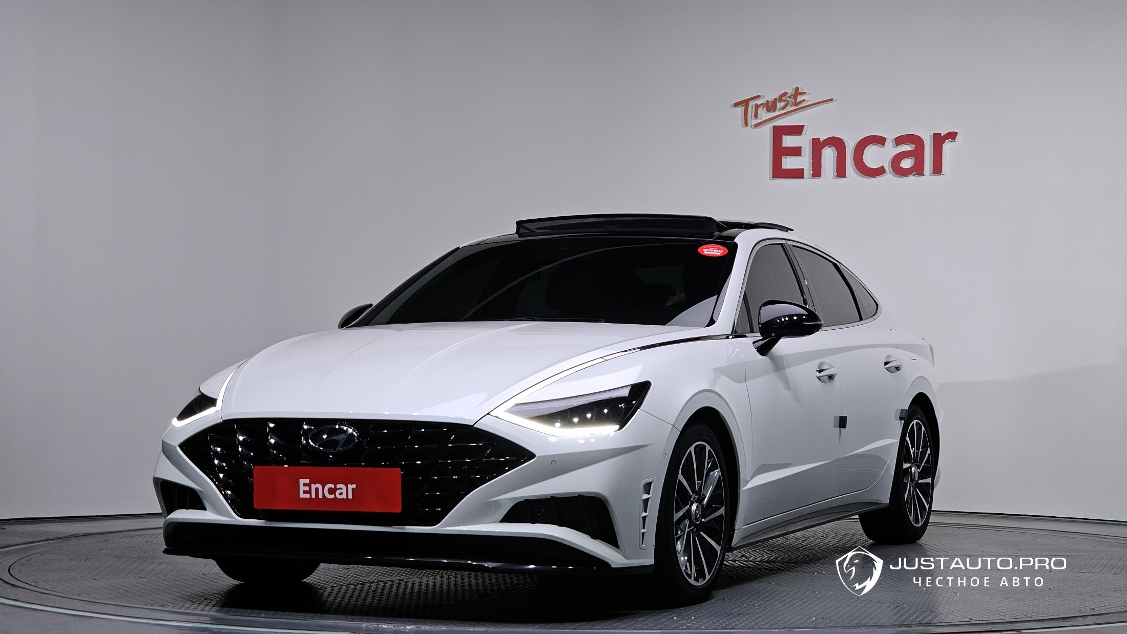 Автомобиль Hyundai Sonata