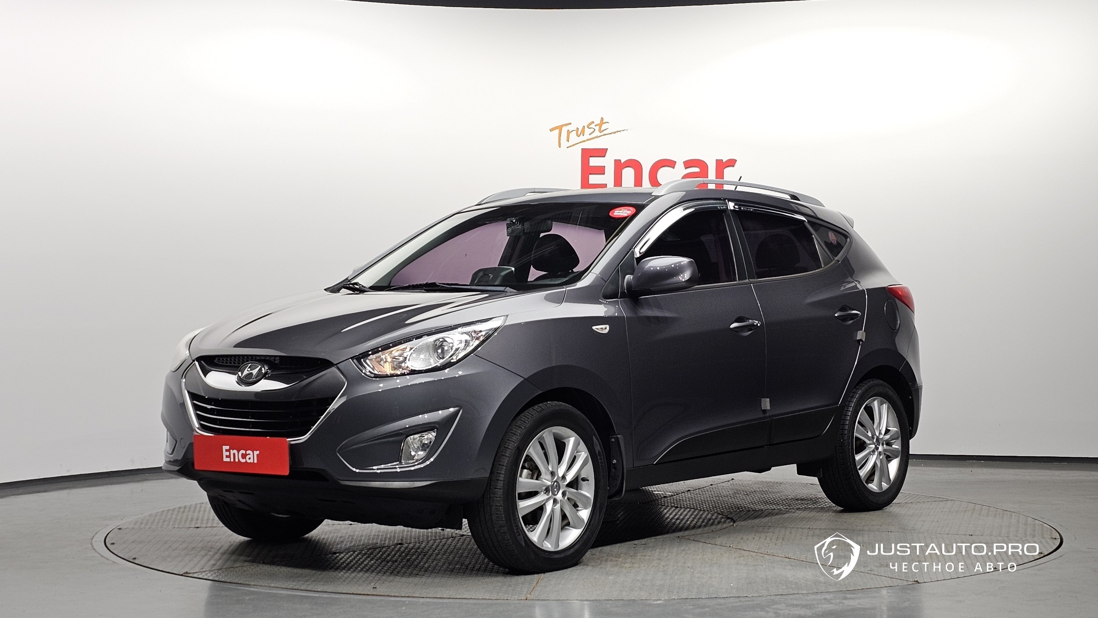 Автомобиль Hyundai Tucson