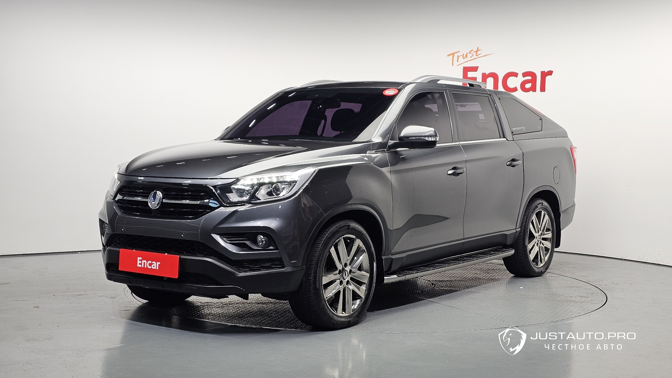 Автомобиль KG_Mobility_Ssangyong Rexton