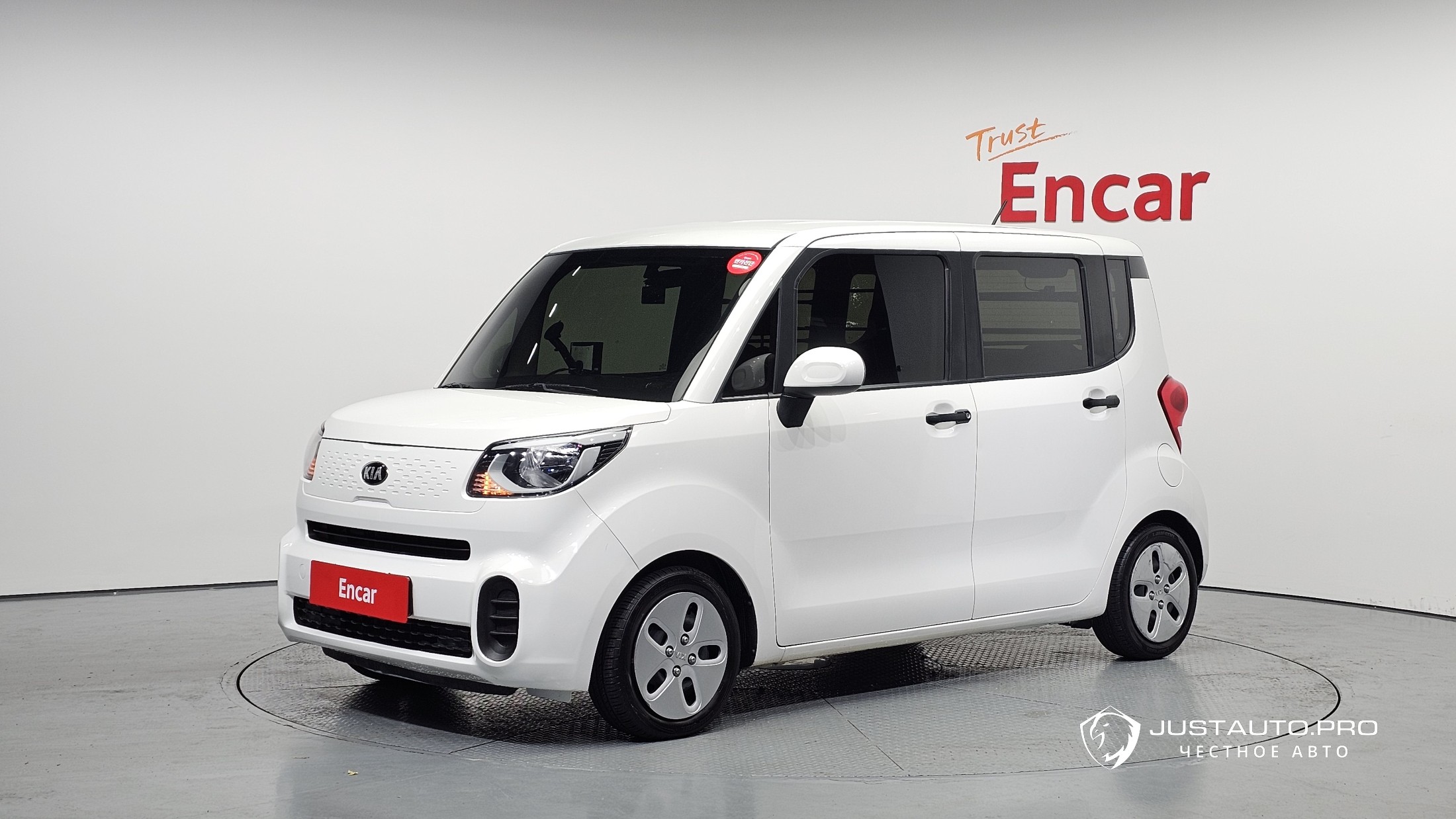 Автомобиль Kia RAY