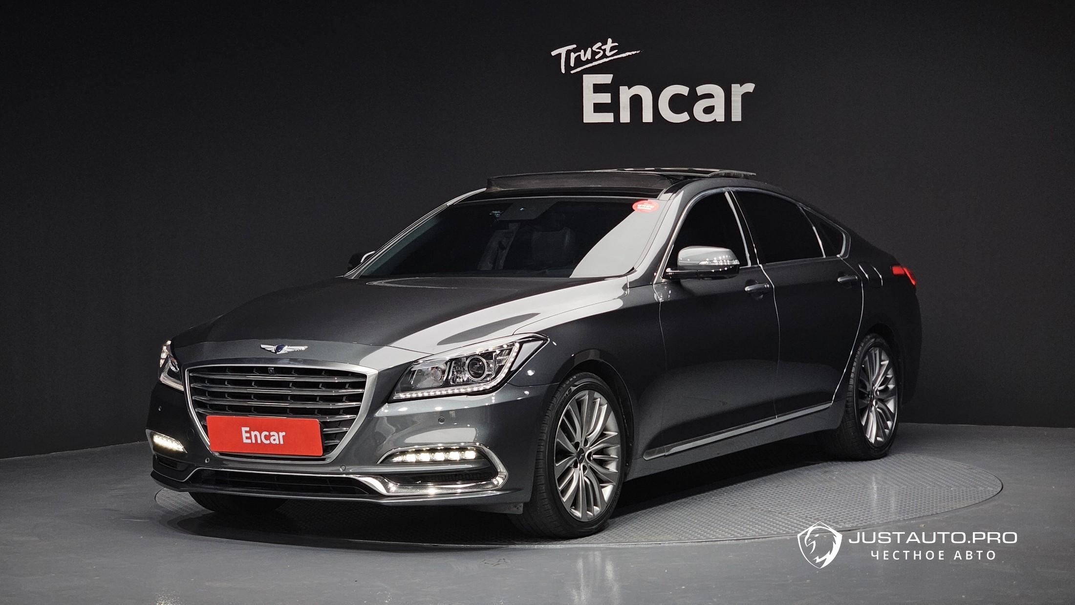 Автомобиль Genesis G80