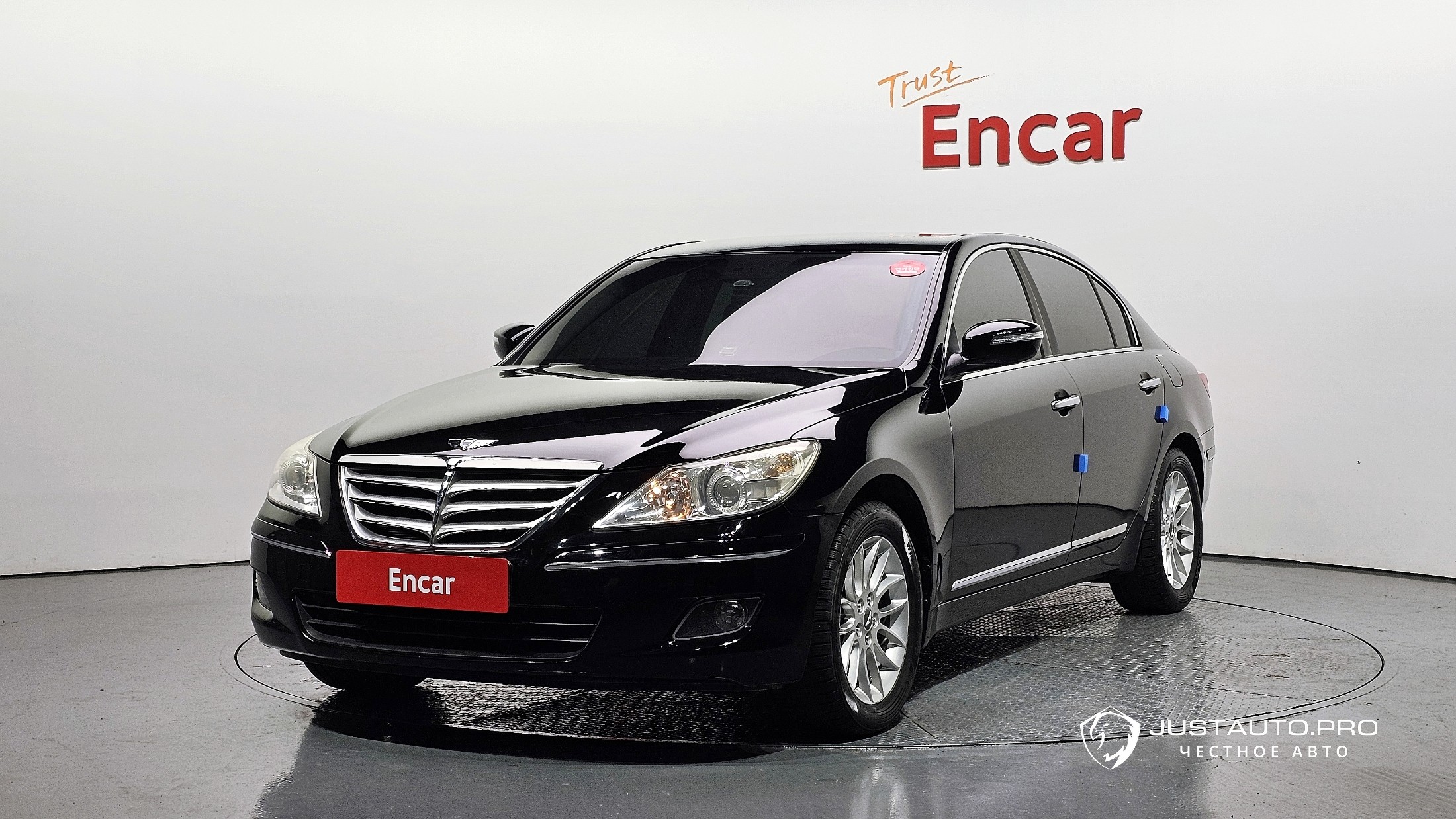 Автомобиль Hyundai Genesis