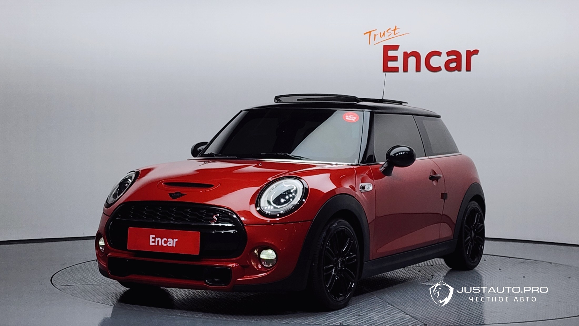 Автомобиль Mini Cooper