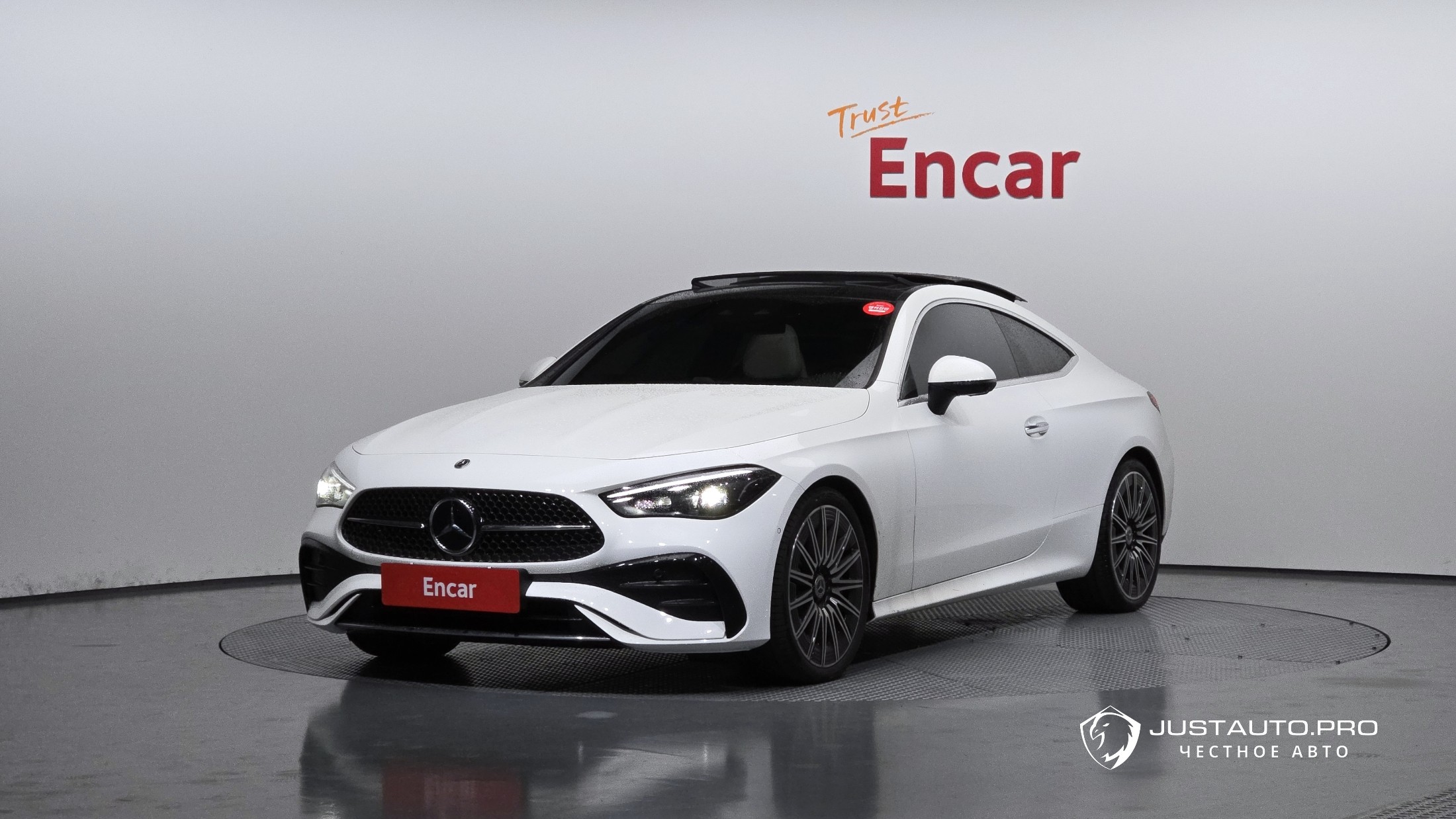 Автомобиль Mercedes-Benz CLE-Class