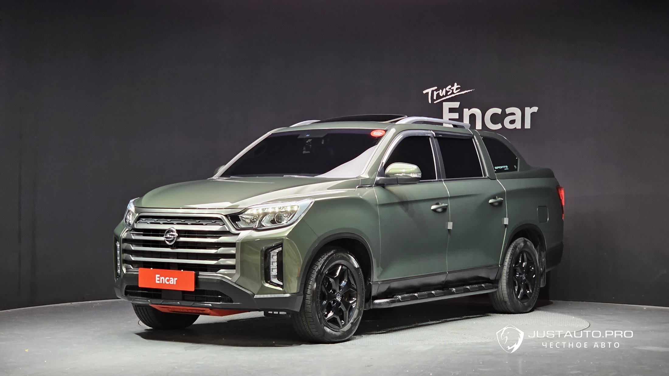 Автомобиль KG_Mobility_Ssangyong Rexton