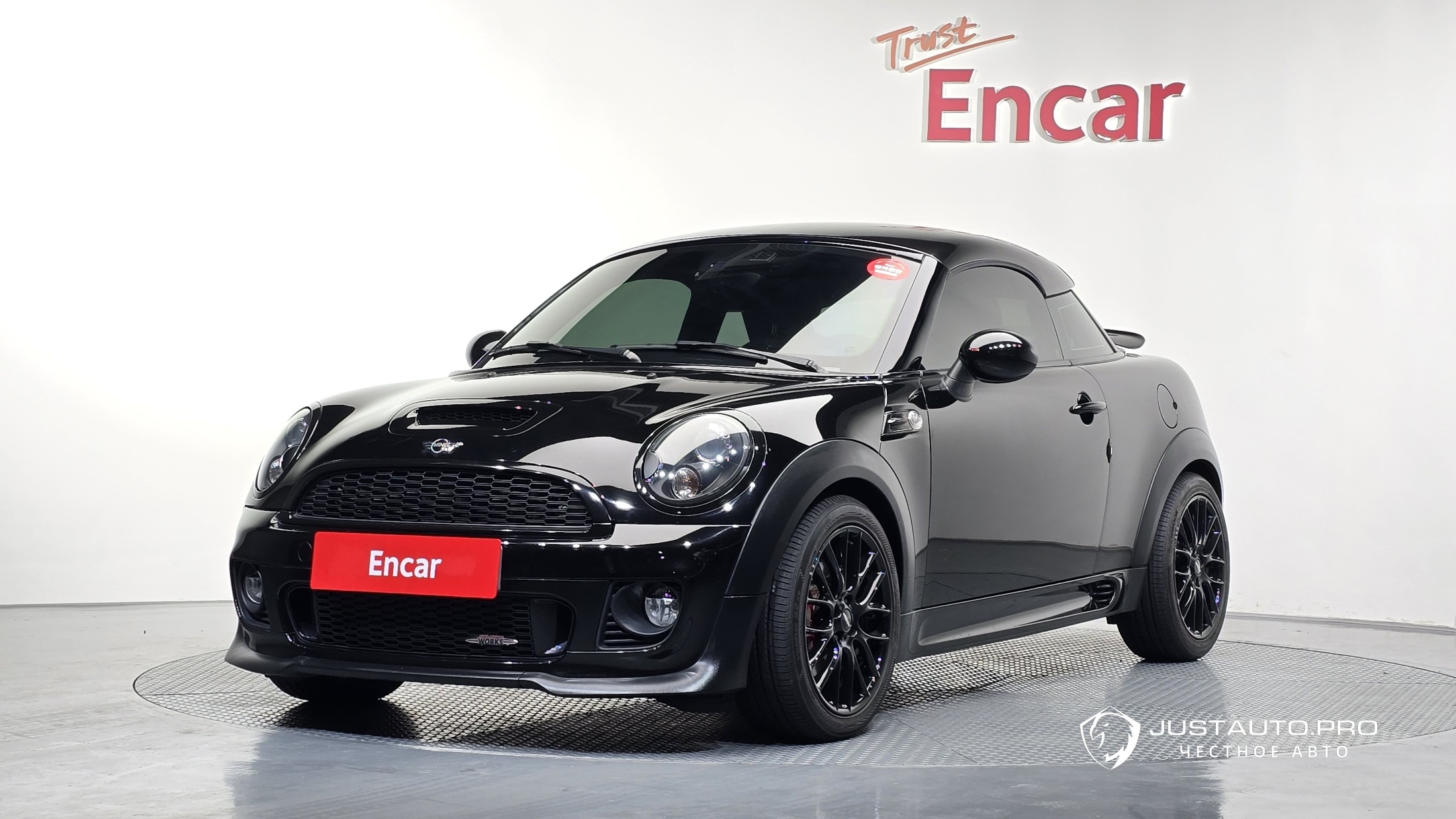 Автомобиль Mini Coupe