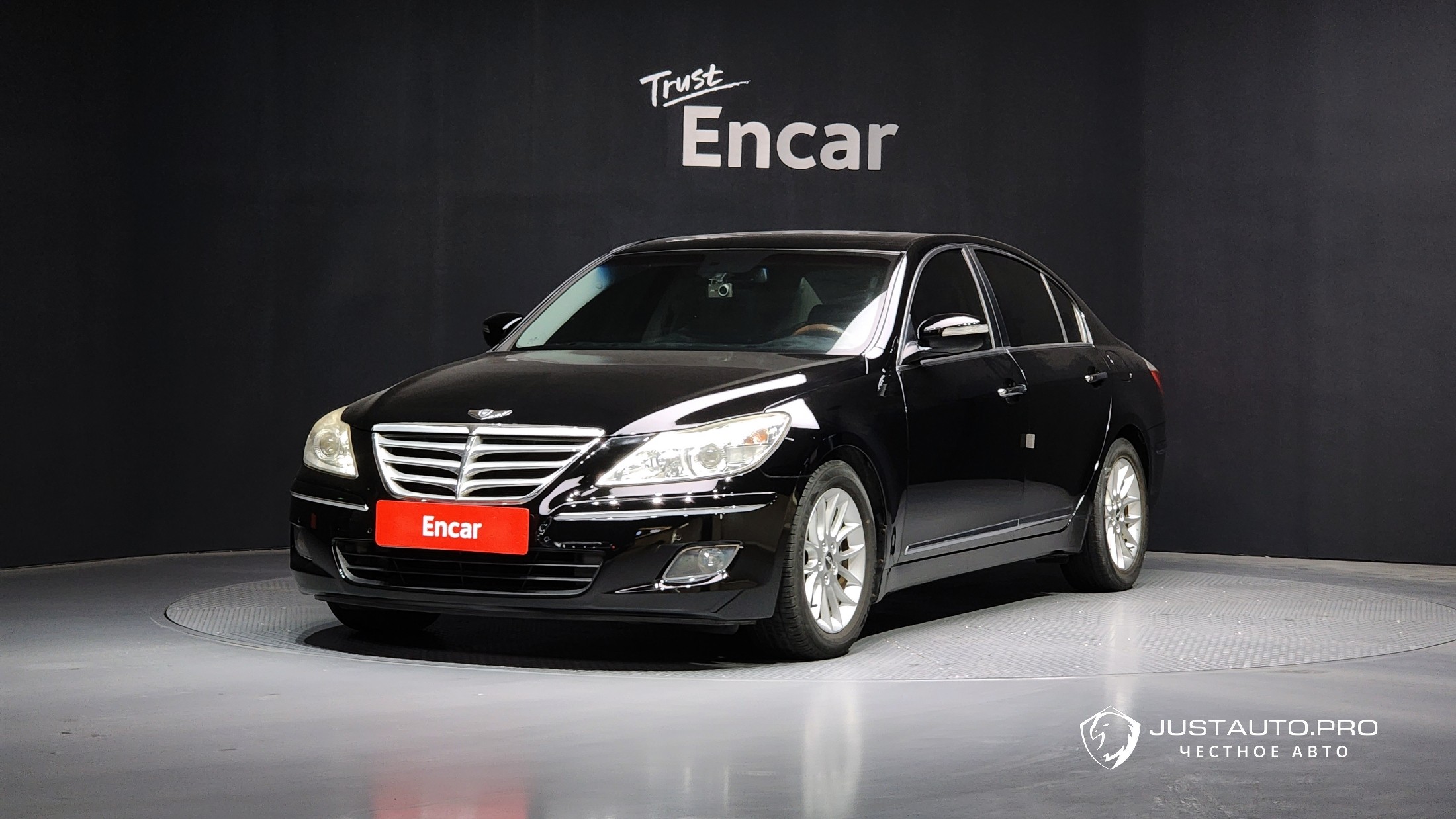 Автомобиль Hyundai Genesis