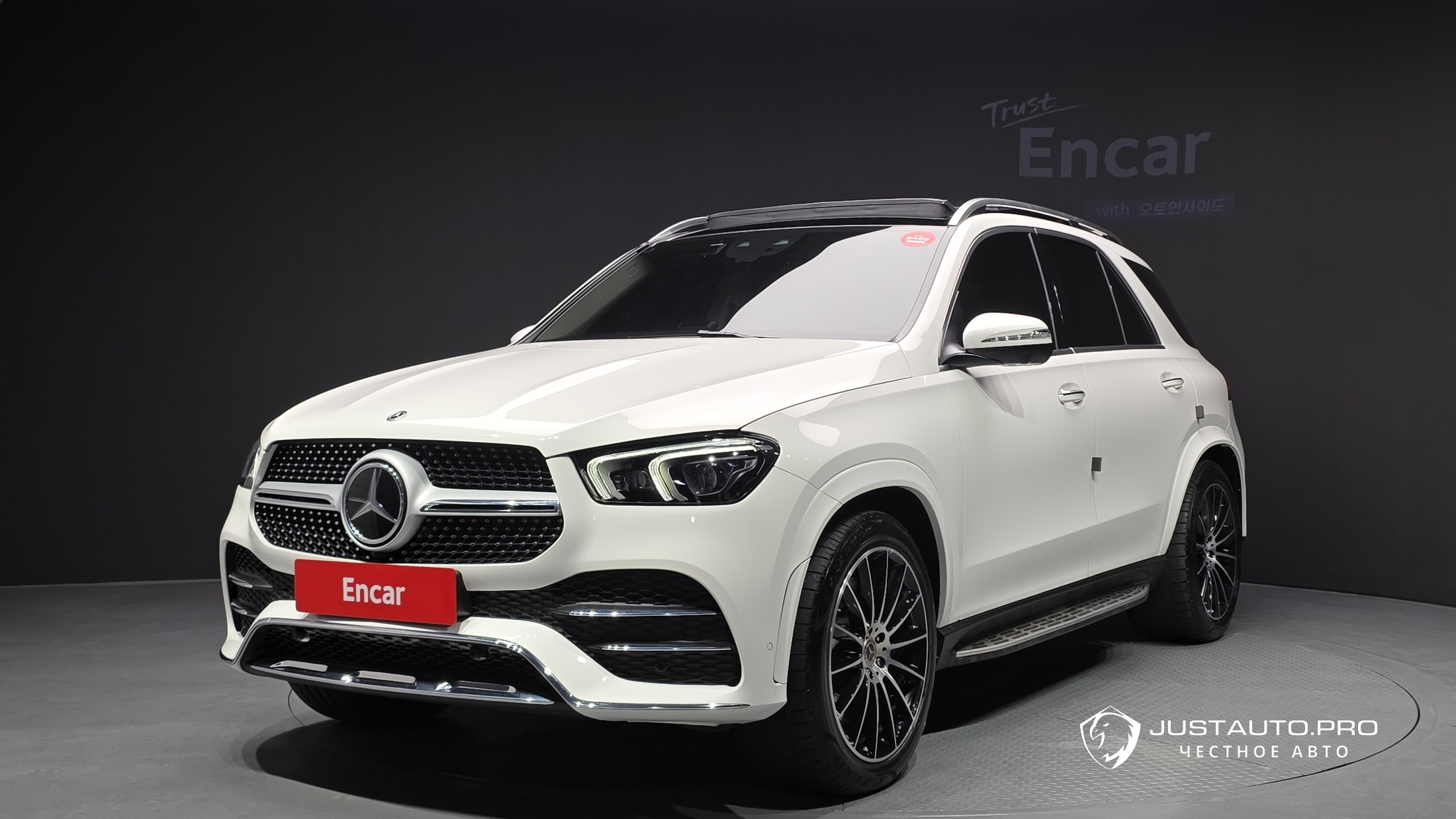 Автомобиль Mercedes-Benz GLE-Class