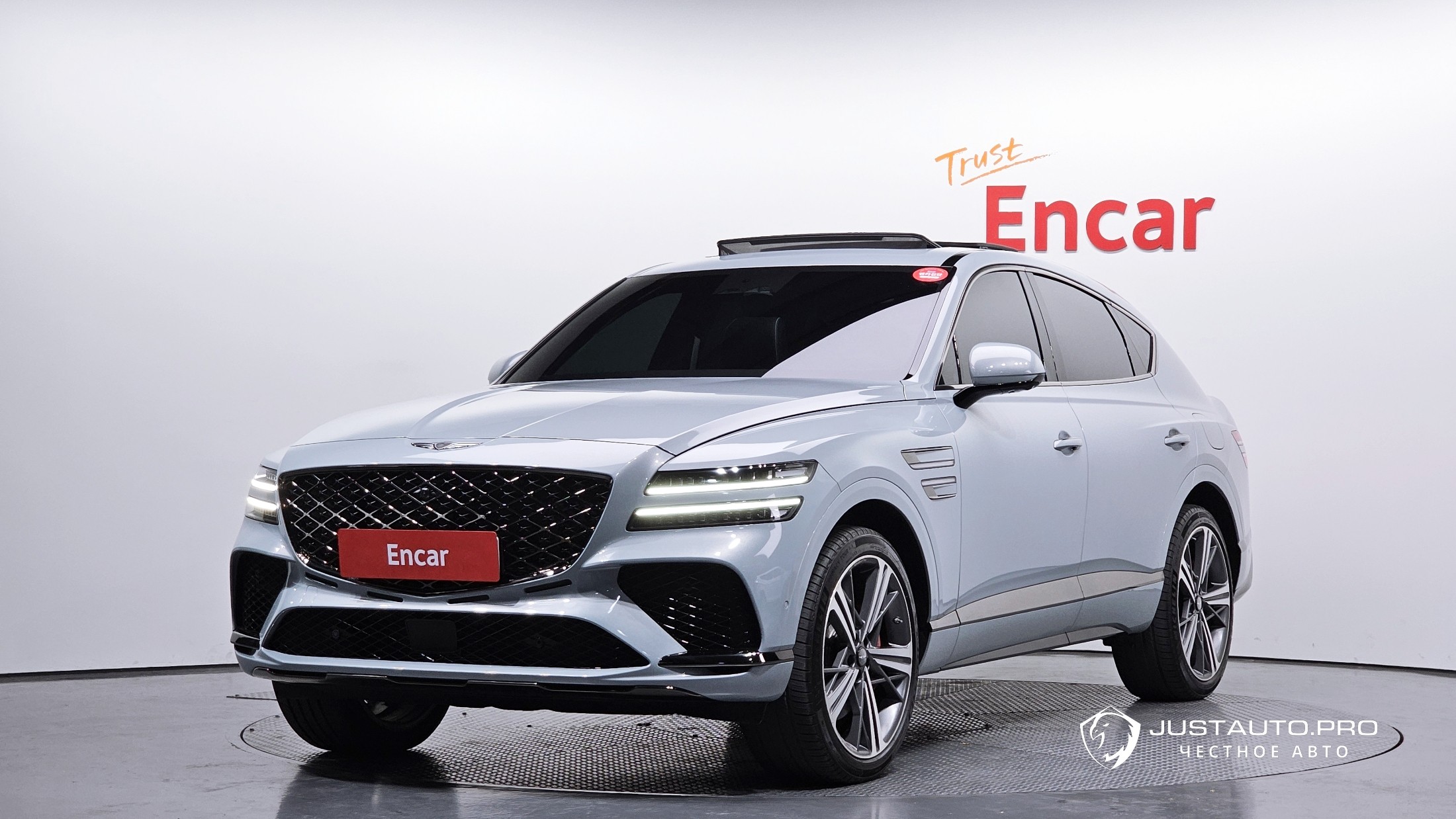 Автомобиль Genesis GV80