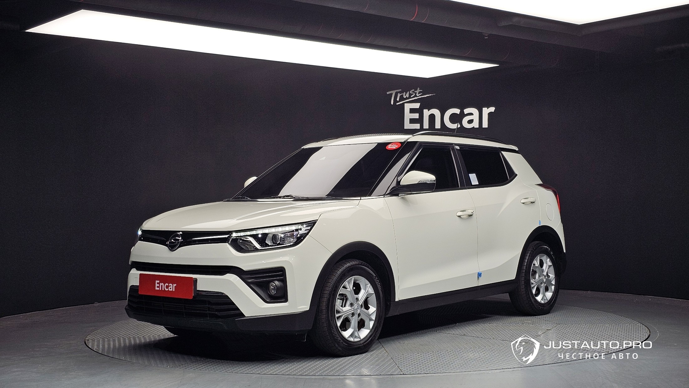 Автомобиль KG_Mobility_Ssangyong TIBOLI