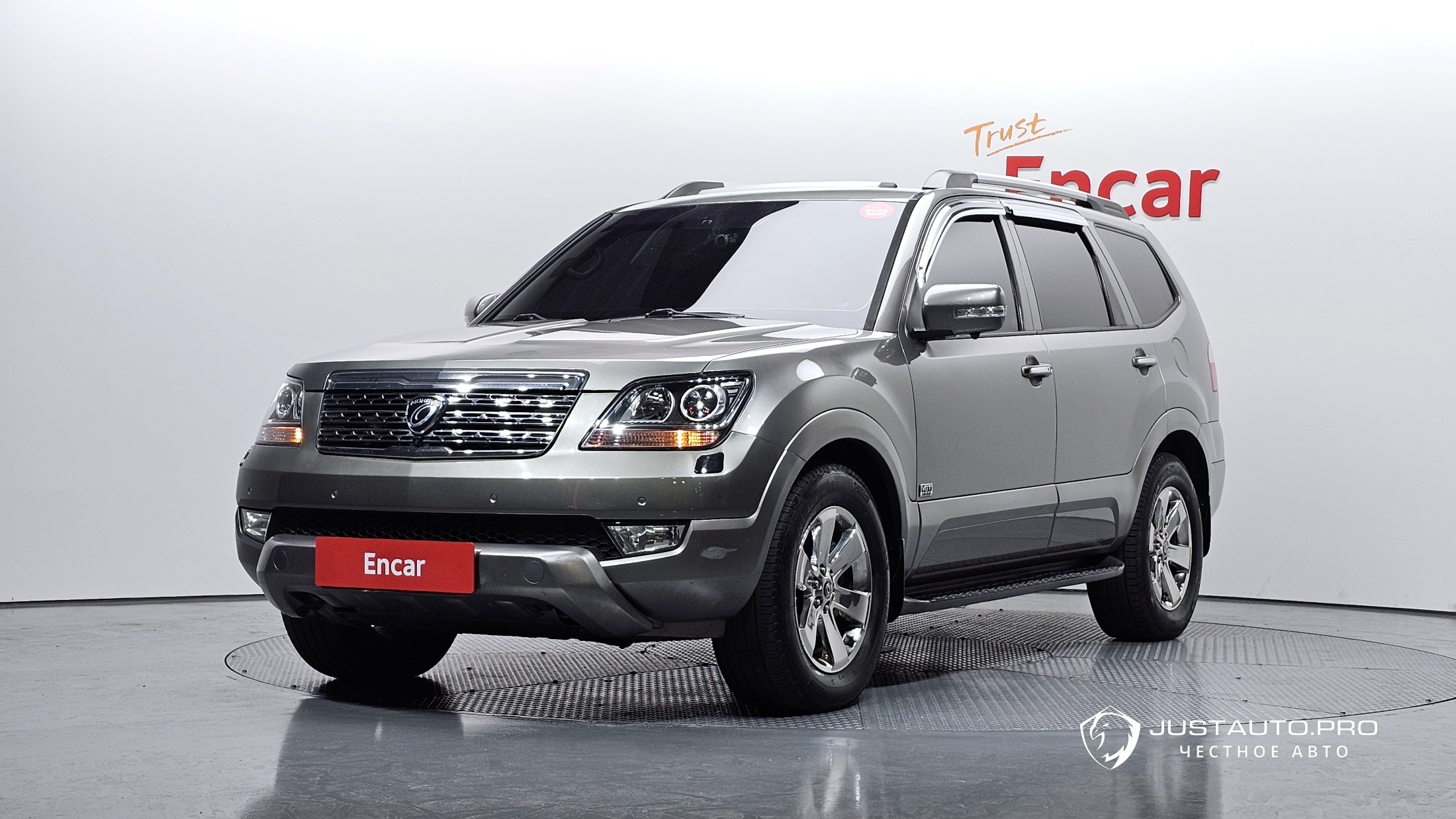 Автомобиль Kia Mohave