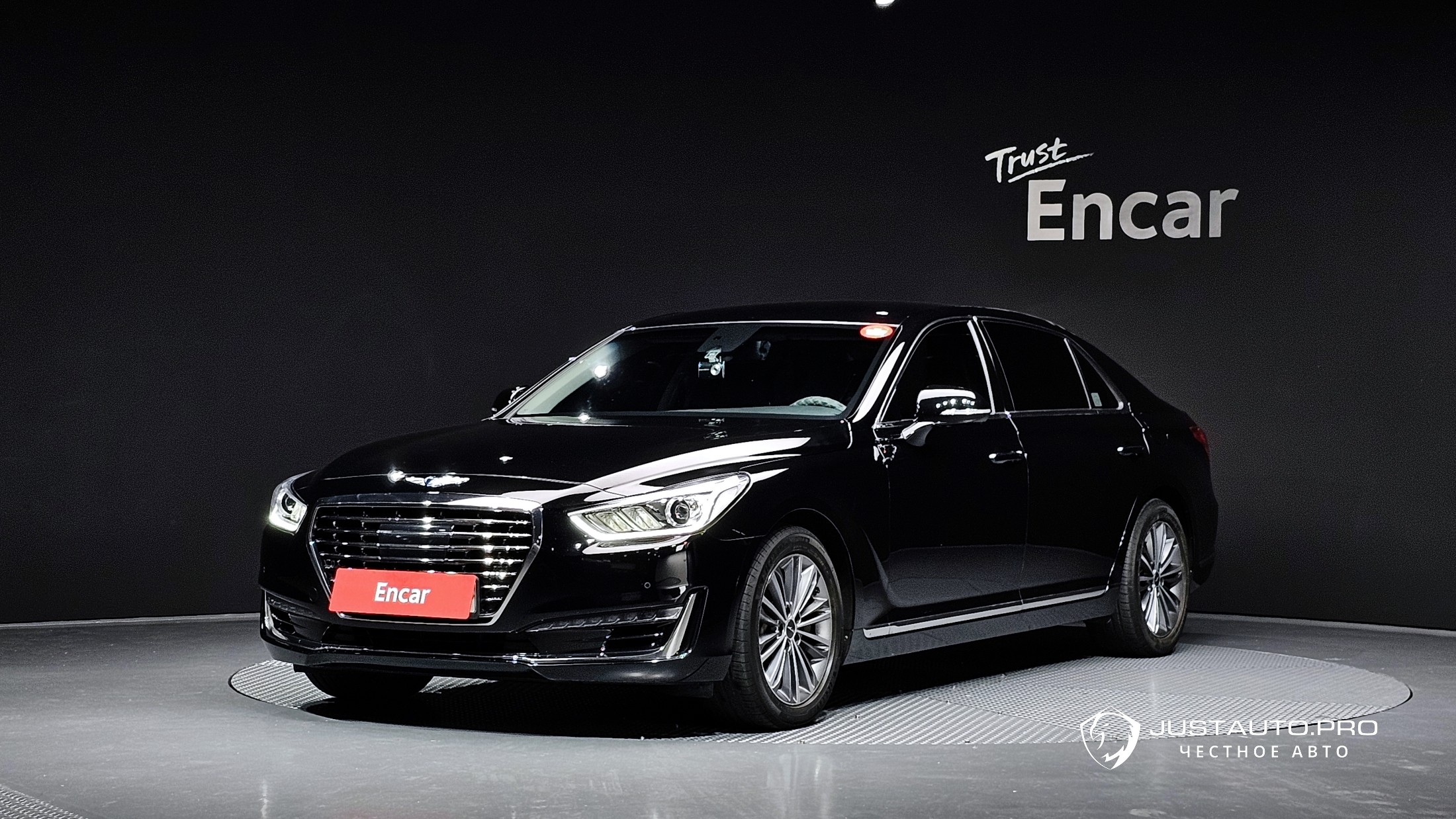 Автомобиль Genesis EQ900