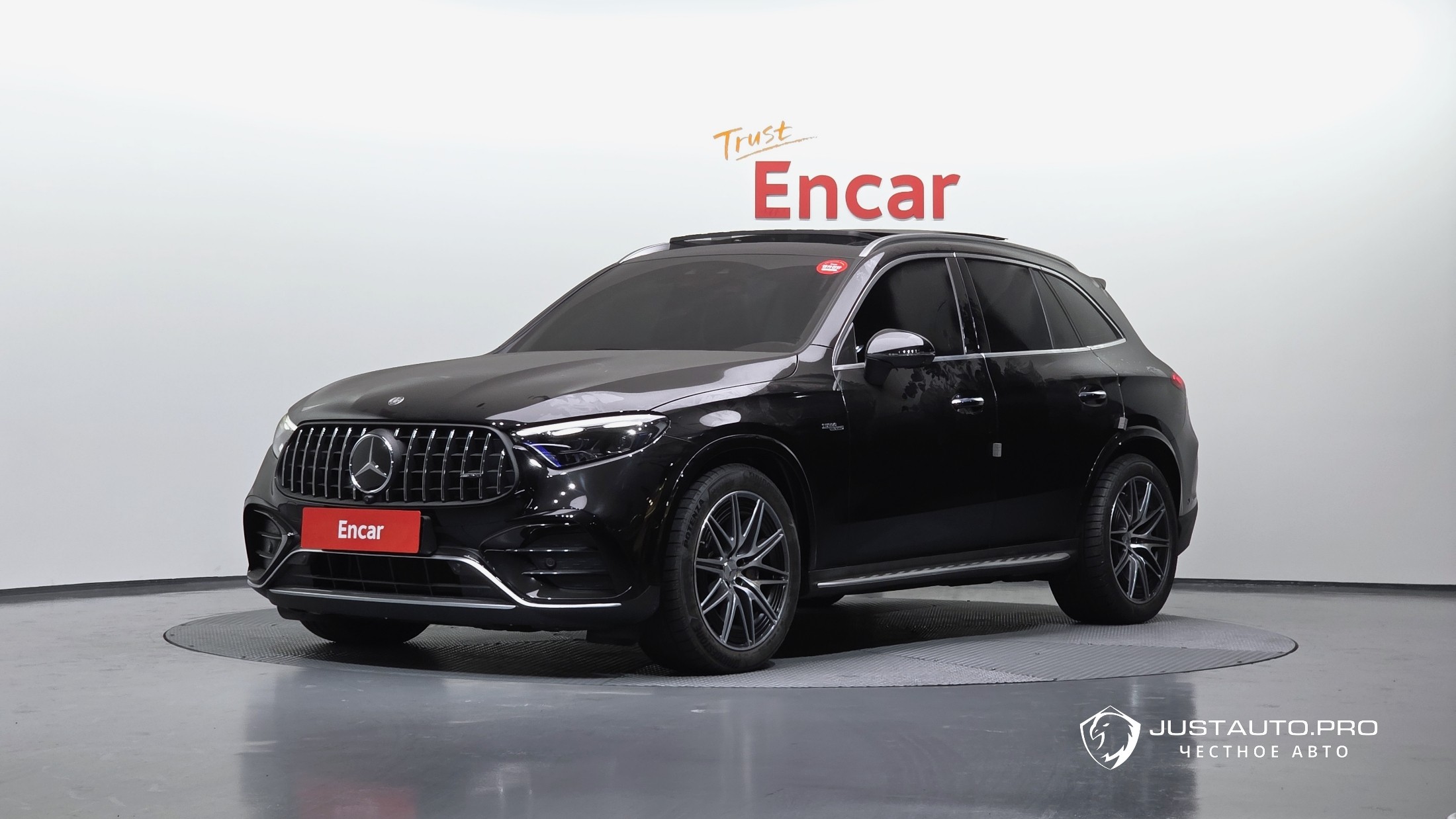 Автомобиль Mercedes-Benz GLC-Class