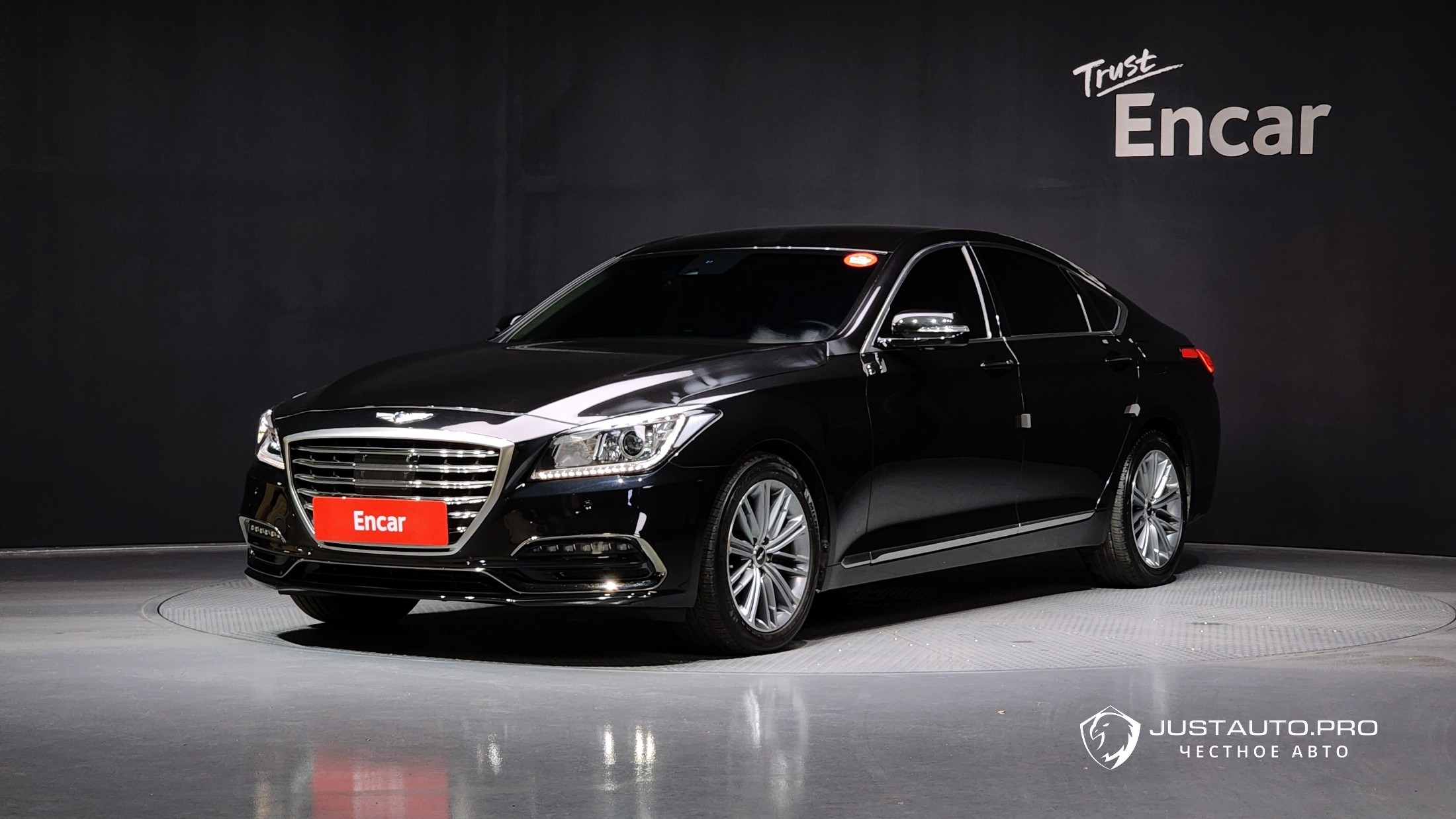 Автомобиль Genesis G80
